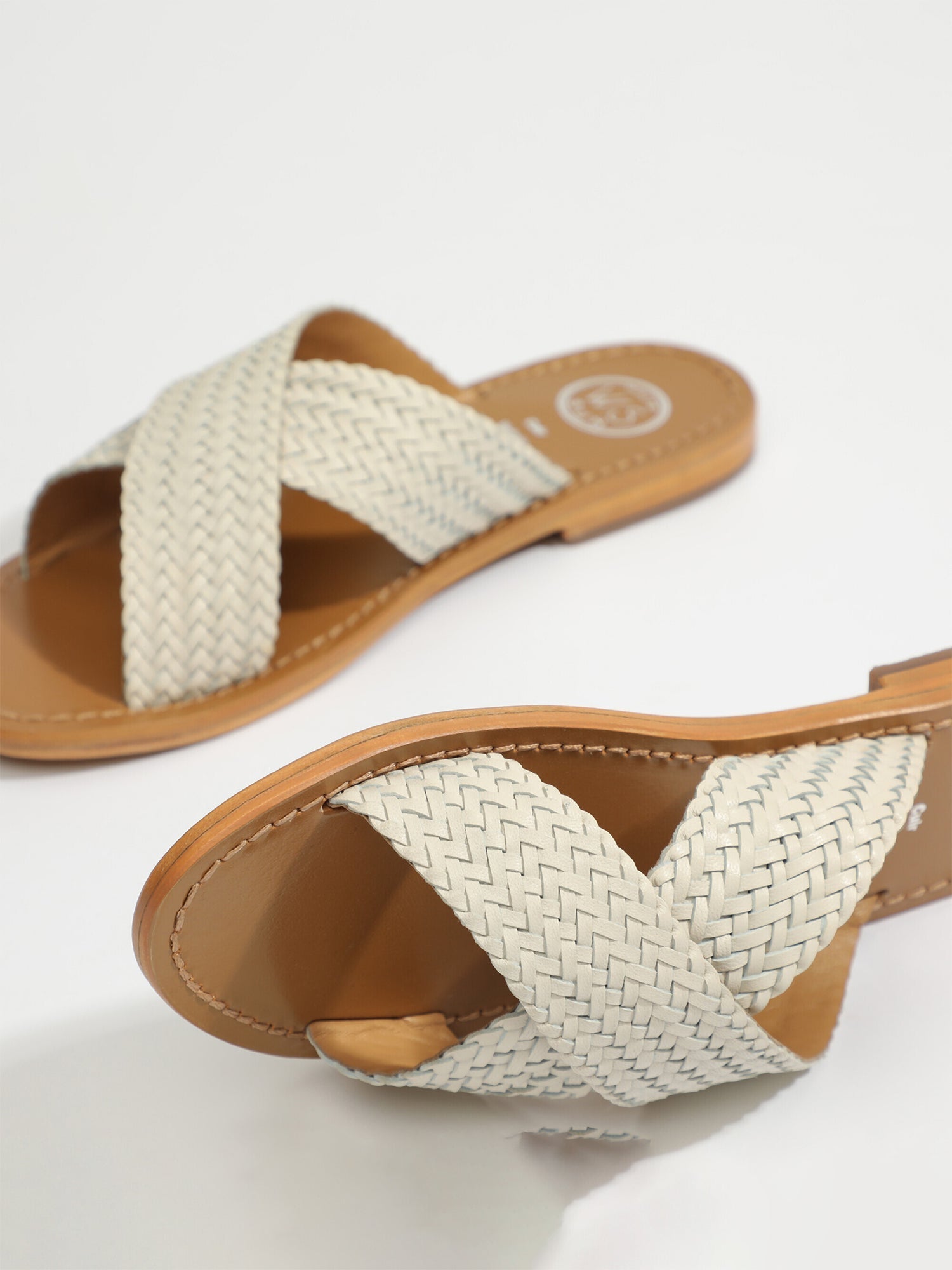 MALVARROSA mules tresse en cuir ivoire