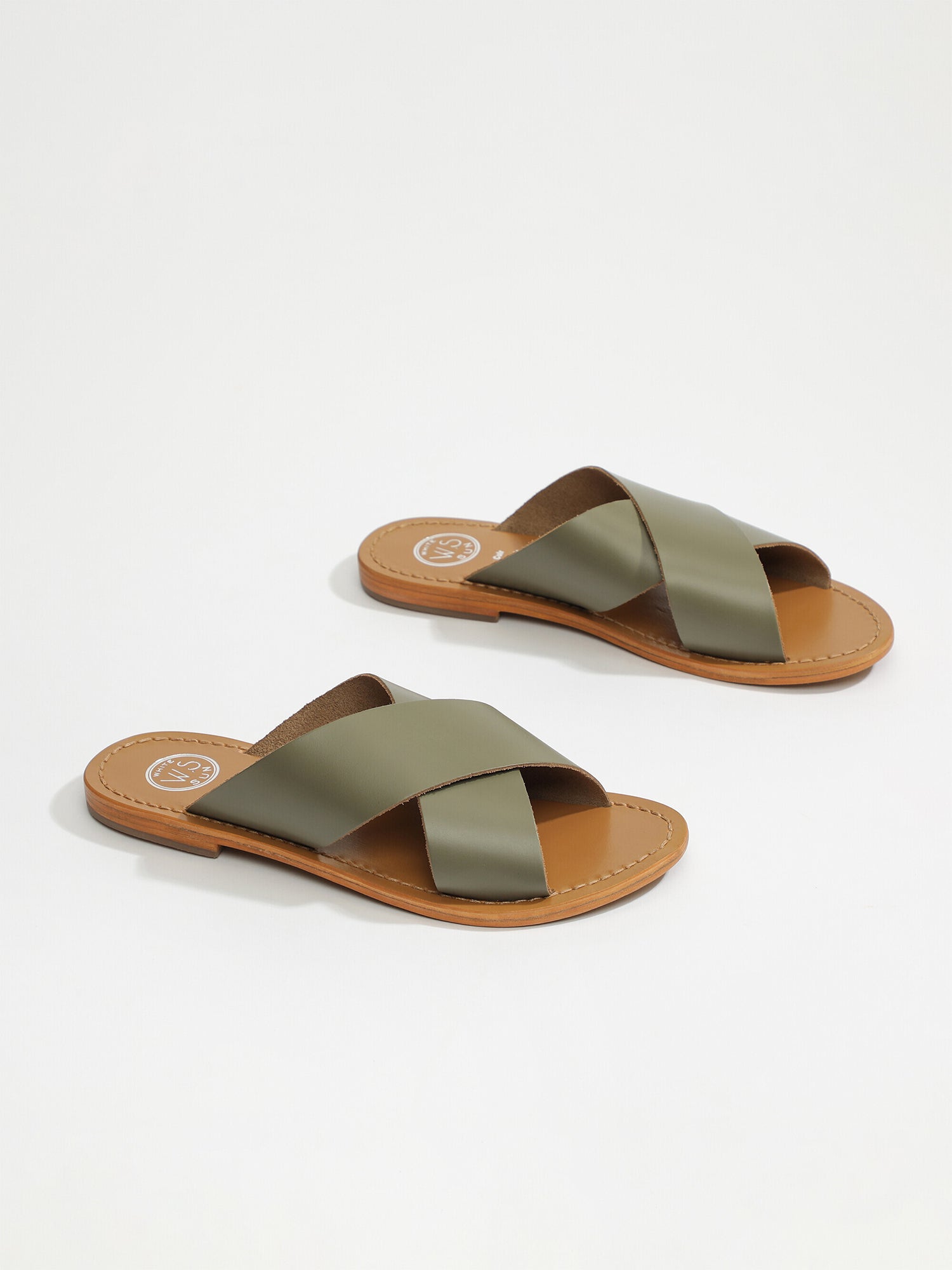 LANRUEN mules en cuir kaki
