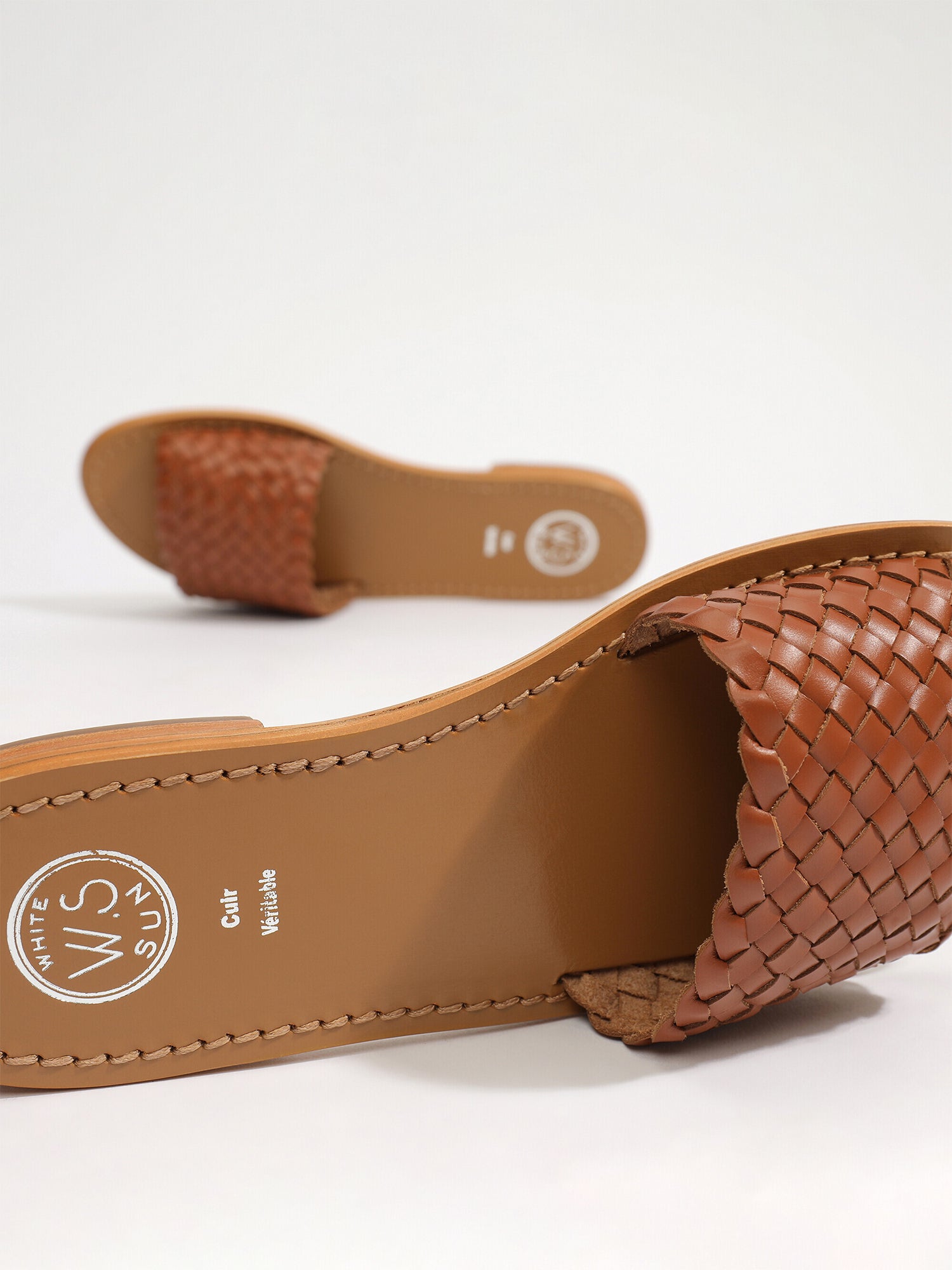 CANDIDA mules tresse en cuir camel