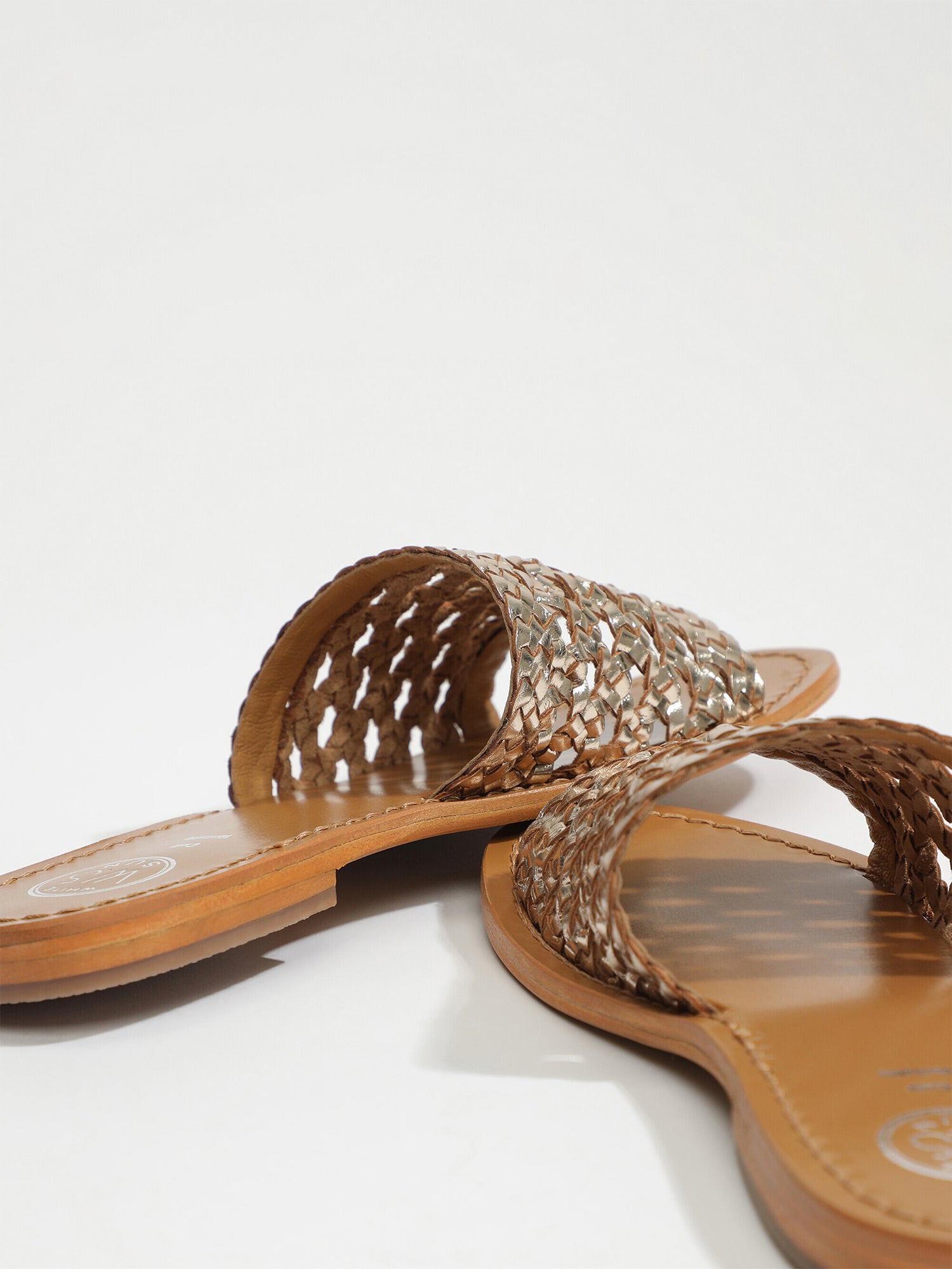 ALBORAYA mules tresse en cuir or