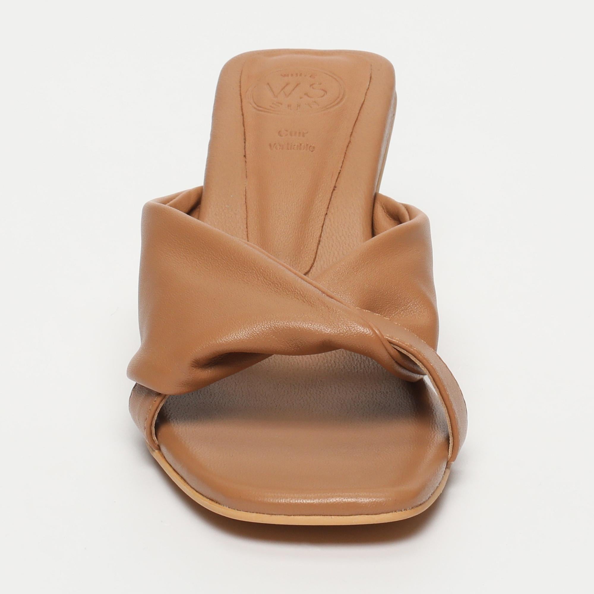 AHOMA mules talon en cuir brun clair