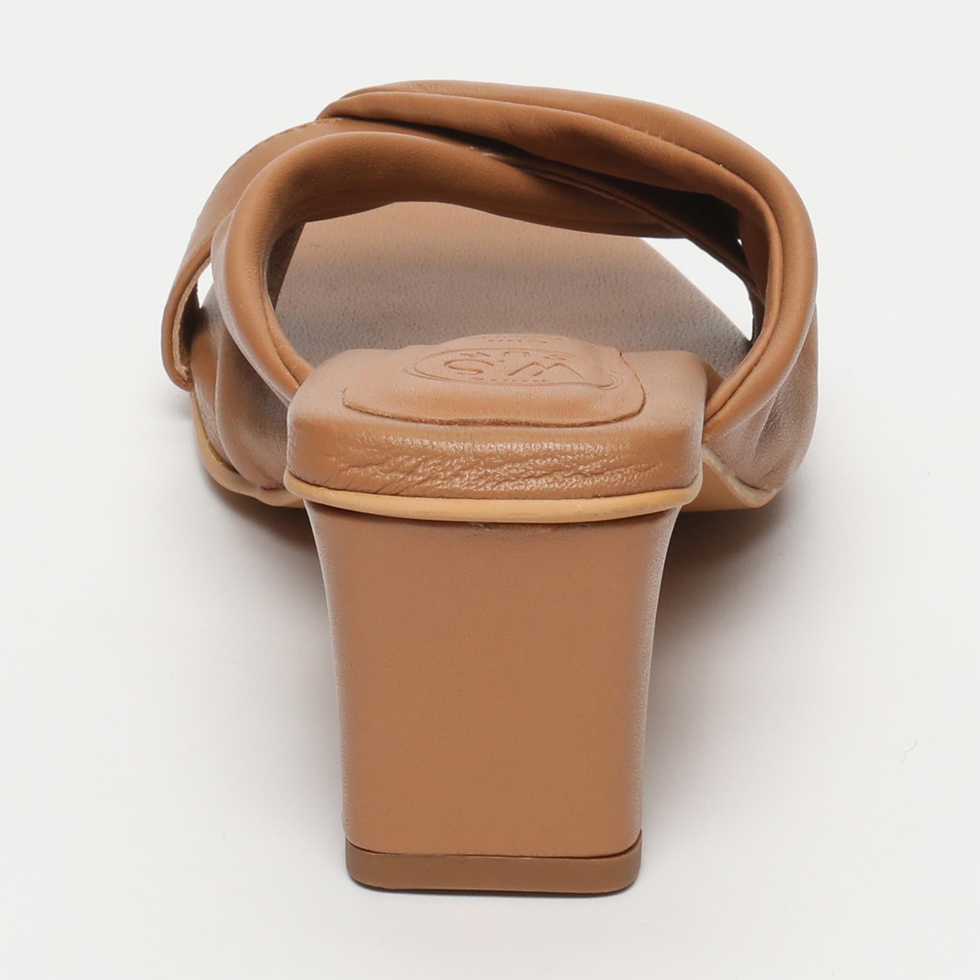AHOMA mules talon en cuir brun clair