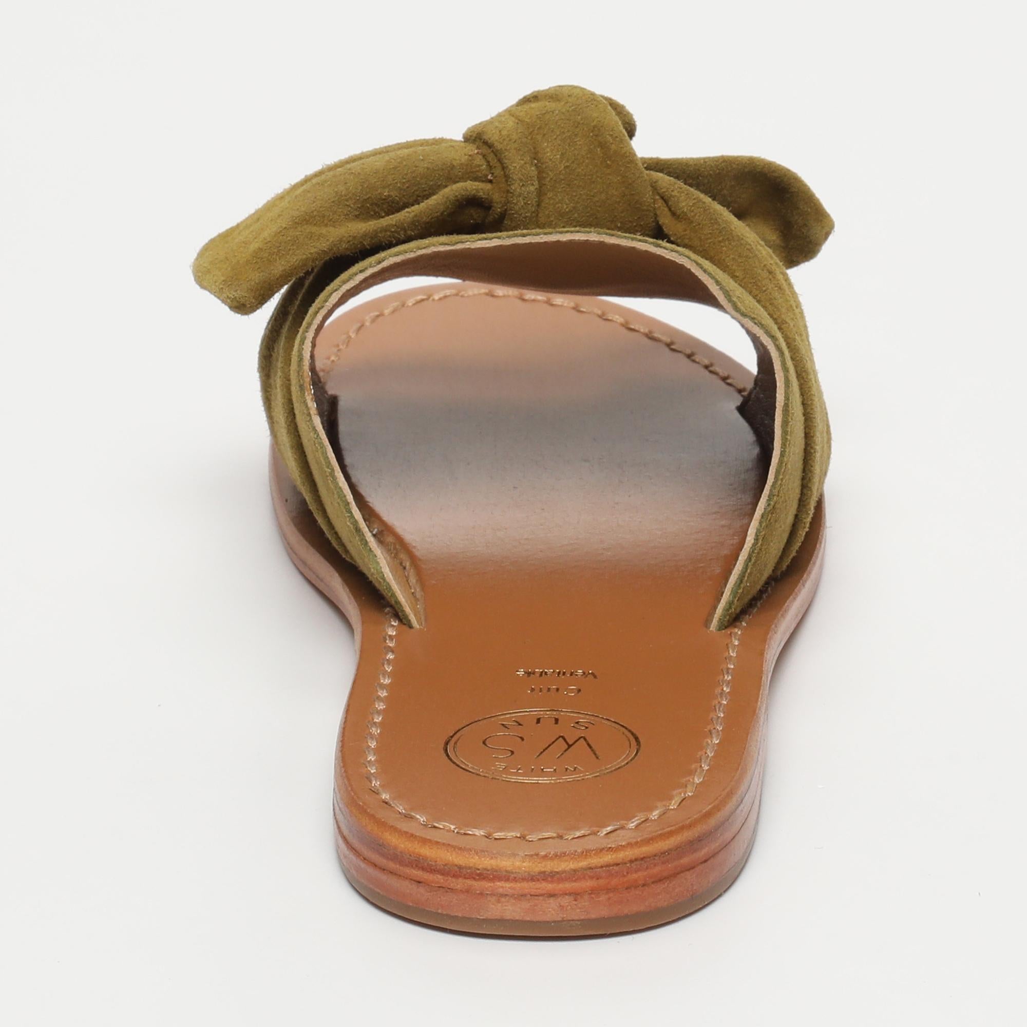ALBA mules en cuir olive