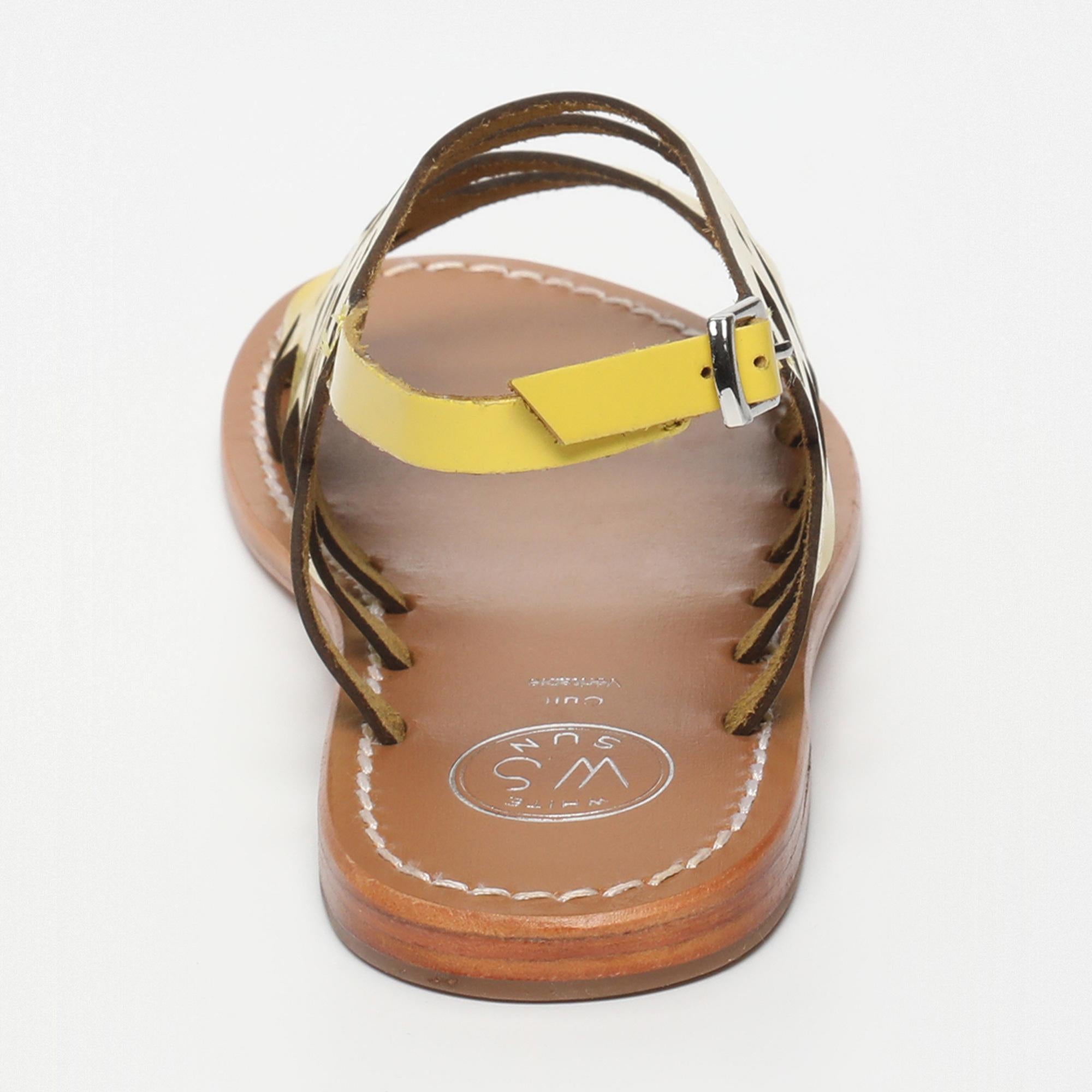 ARACATI sandales en cuir citron