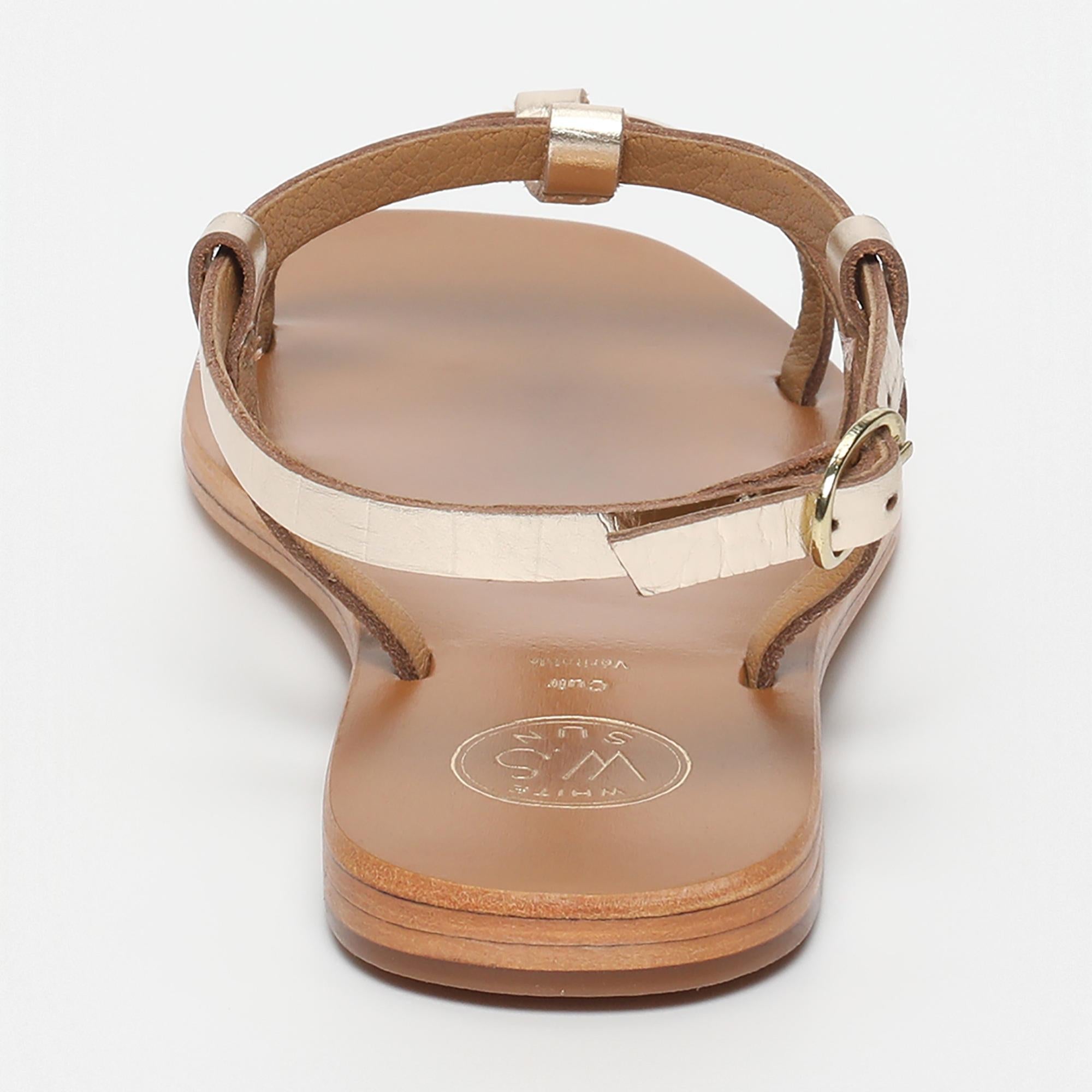 AVA sandales en cuir croco or clair