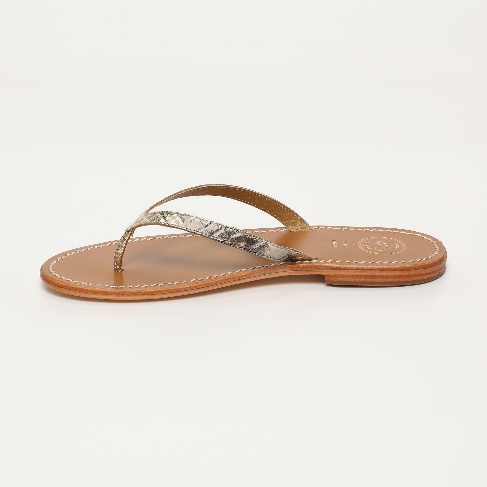 BOAVISTA mules entre doigt en cuir croco or clair