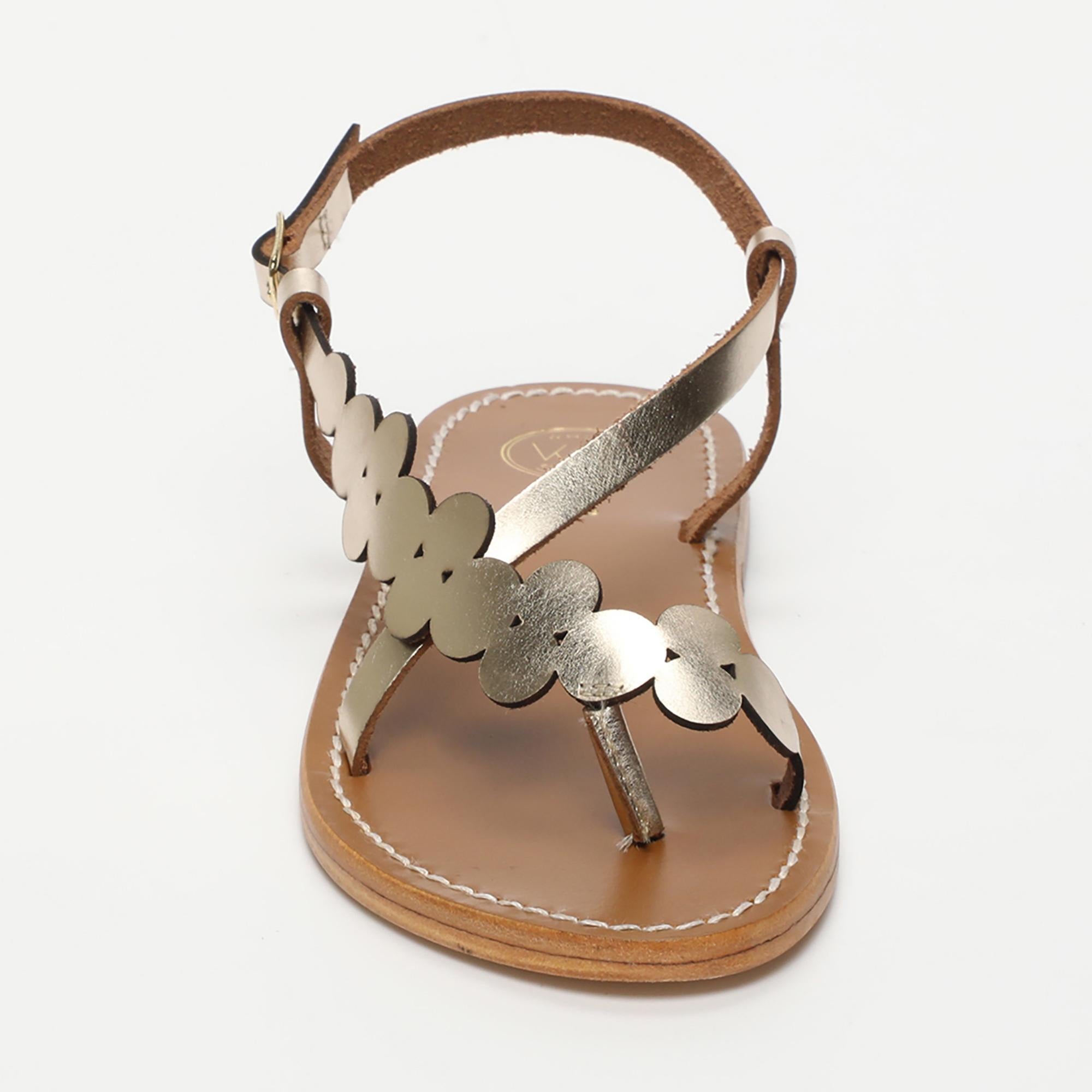 BABLI sandales entre doigt fantaisie en cuir or