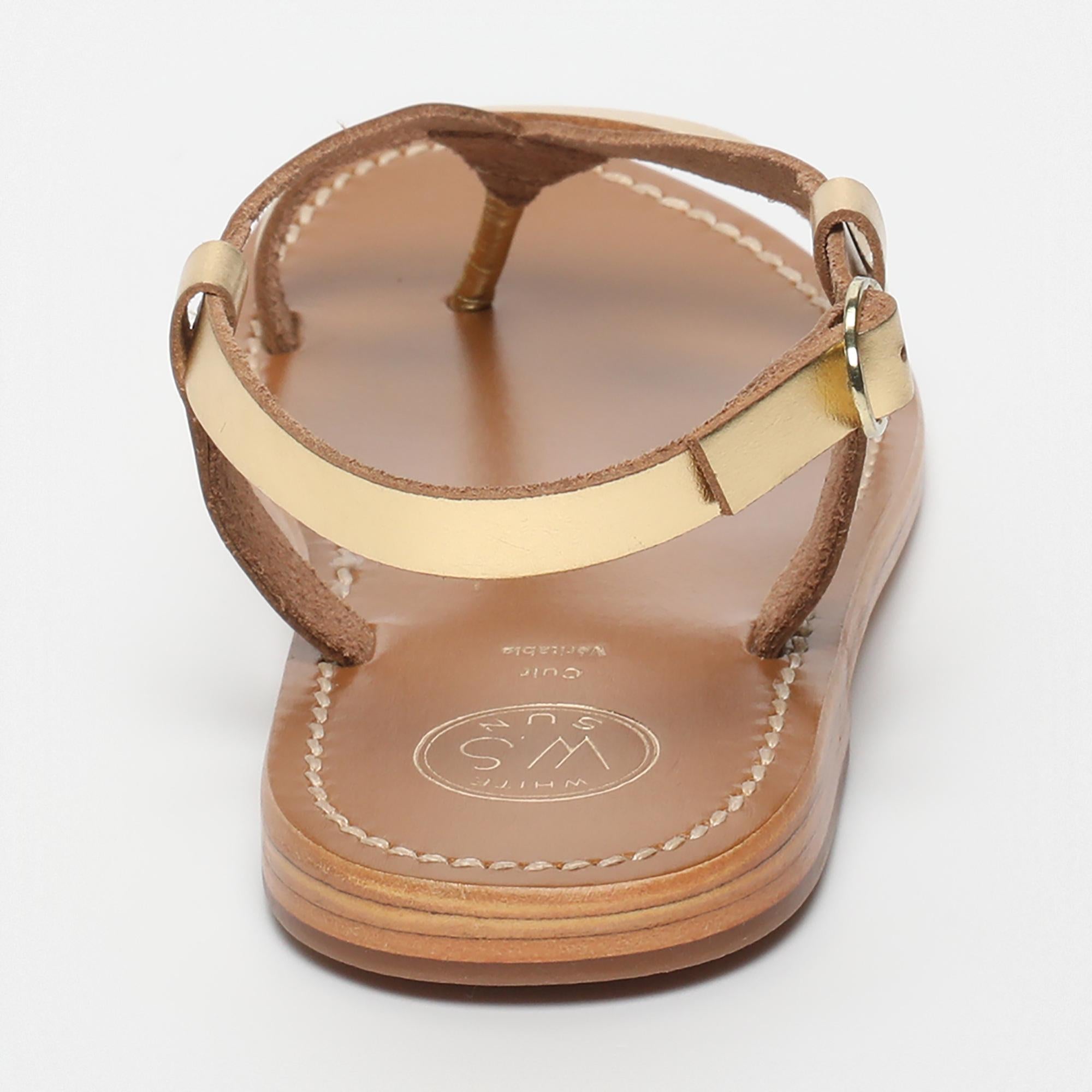 BAHULA sandales entre doigt en cuir or foncé