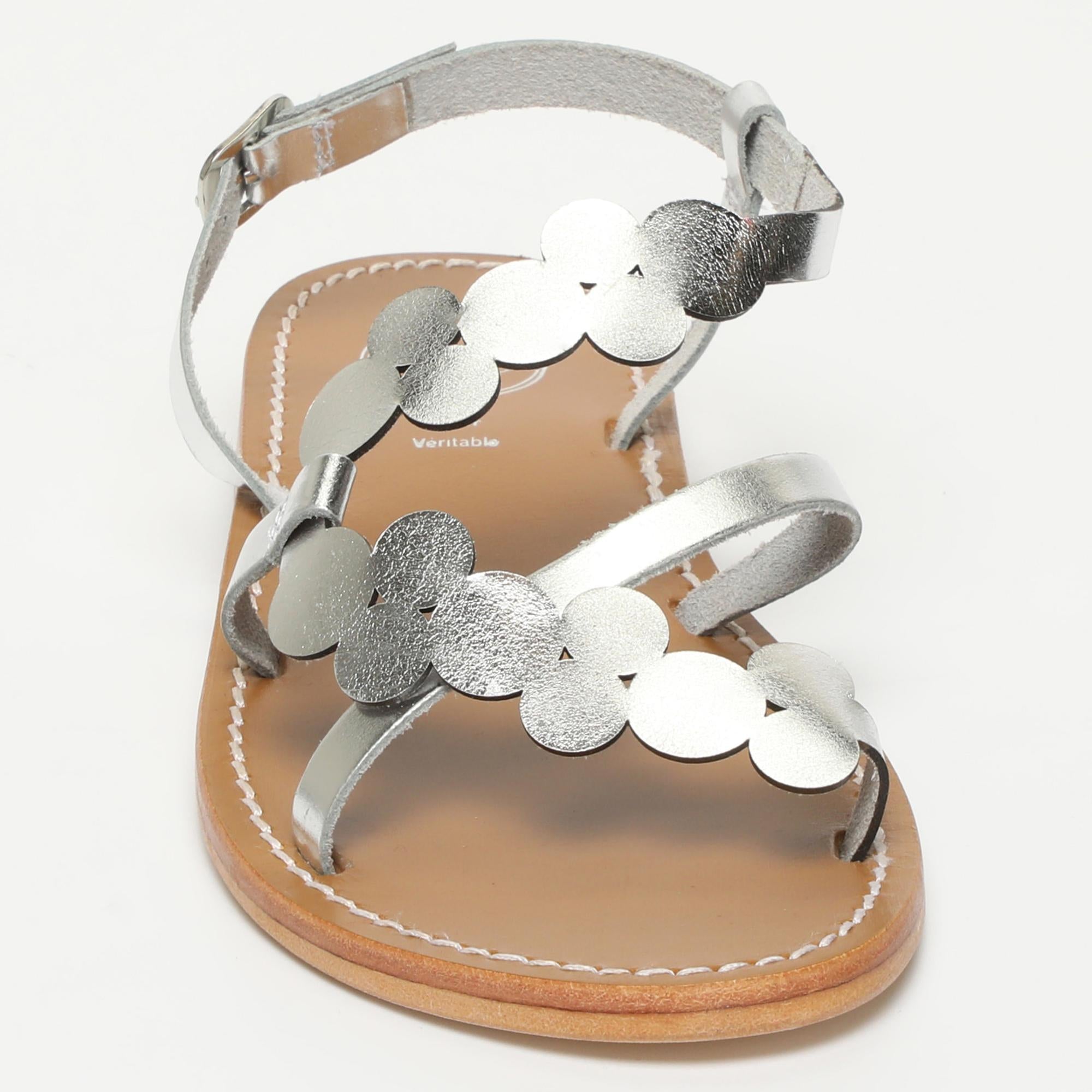 CAMPILE sandales fantaisie en cuir argent