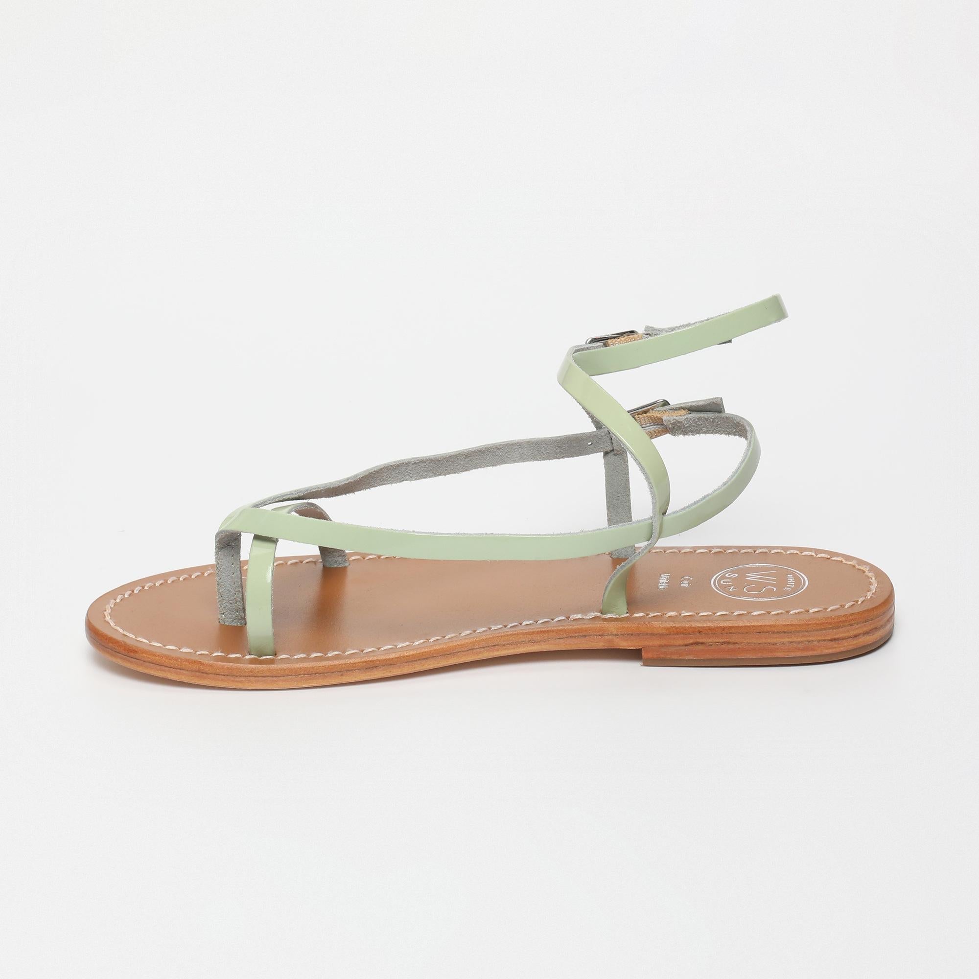 CEARA sandales entre doigt en cuir menthe