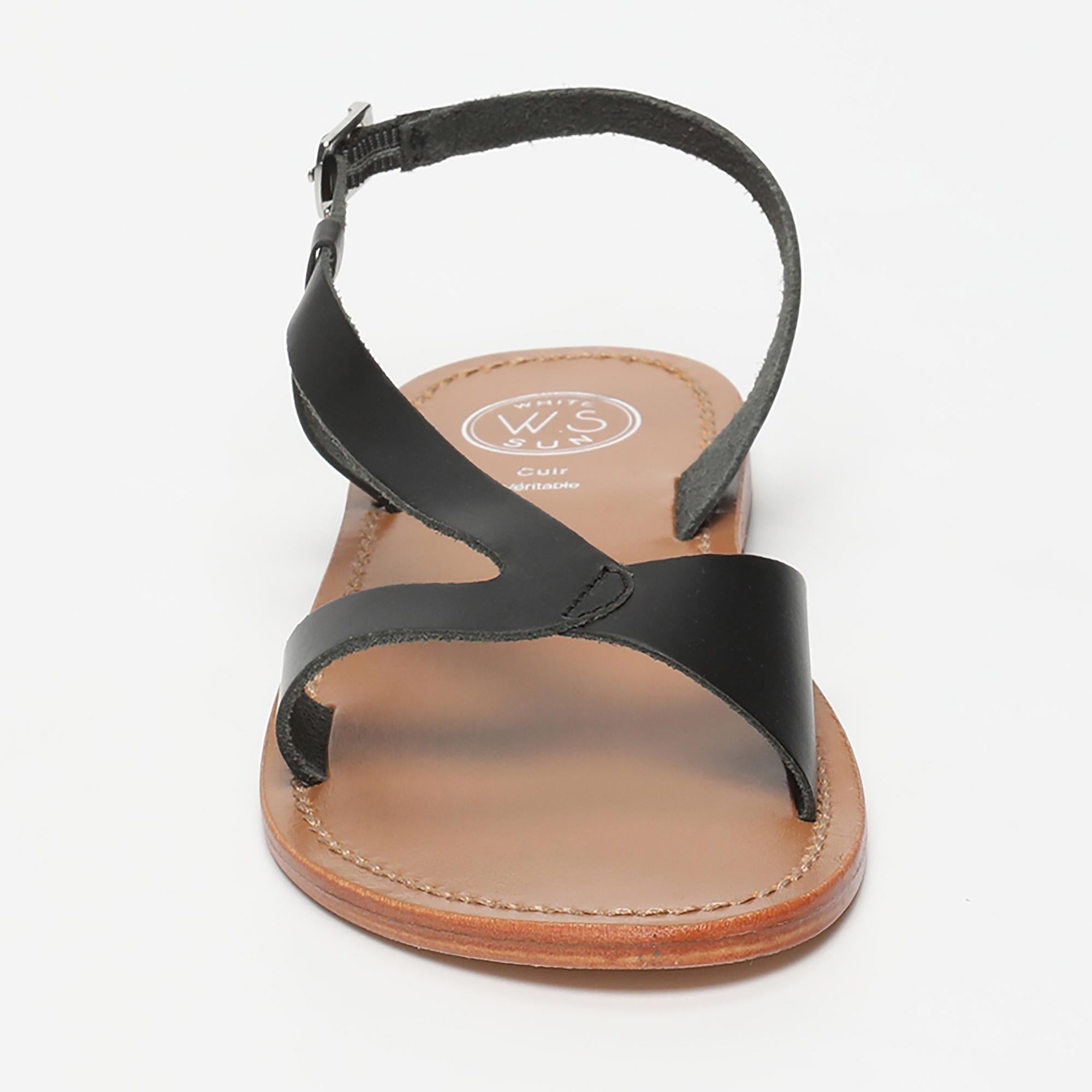 CLAIRVISTONE sandales en cuir noir