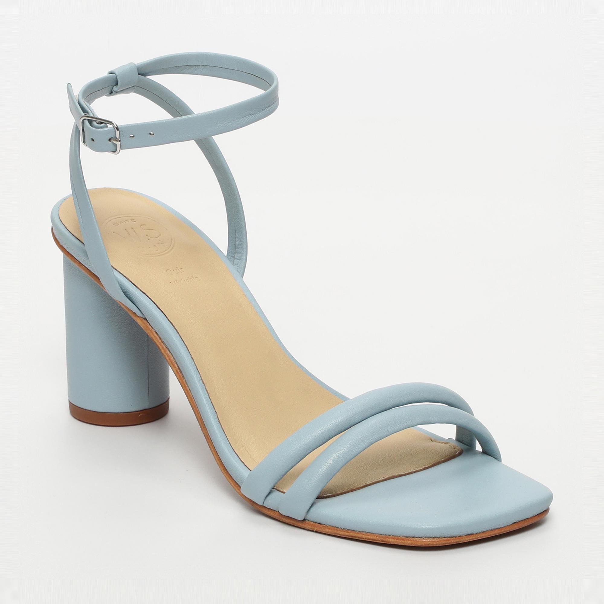 DAACHAYANI sandales talon bracelet de cheville en cuir bleu ciel