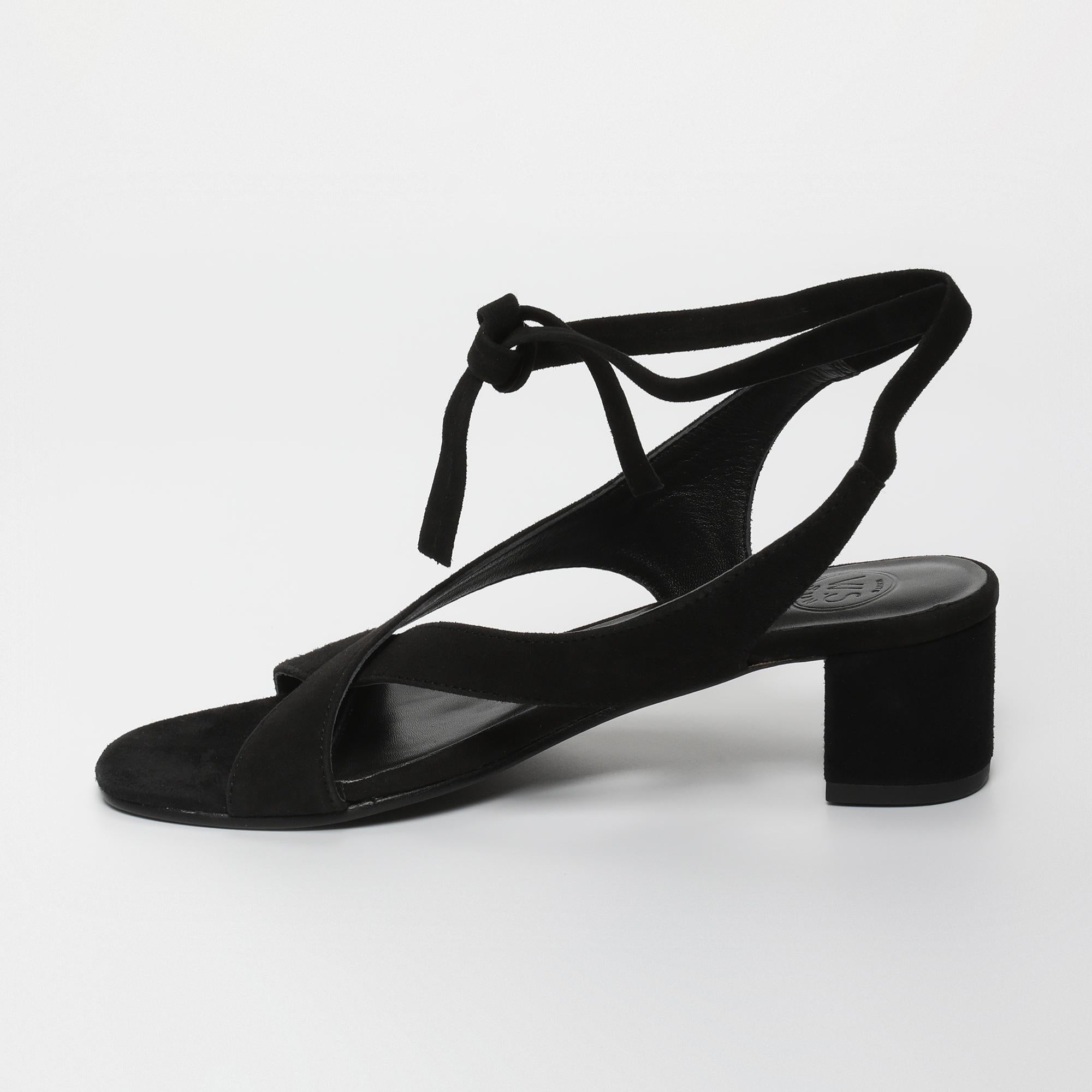 DARSHITA sandales talon lacets en cuir noir