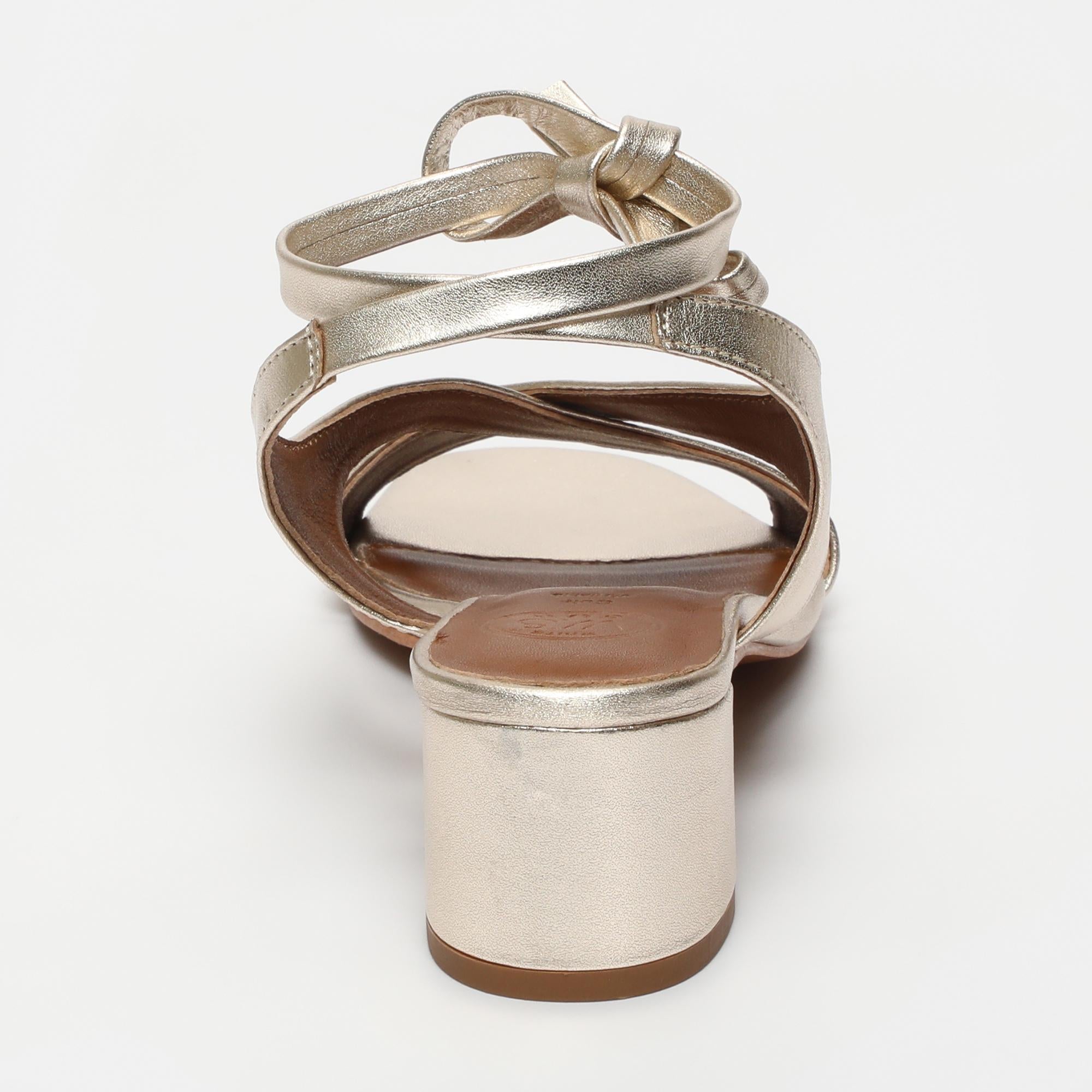 DARSHITA sandales talon lacets en cuir platine