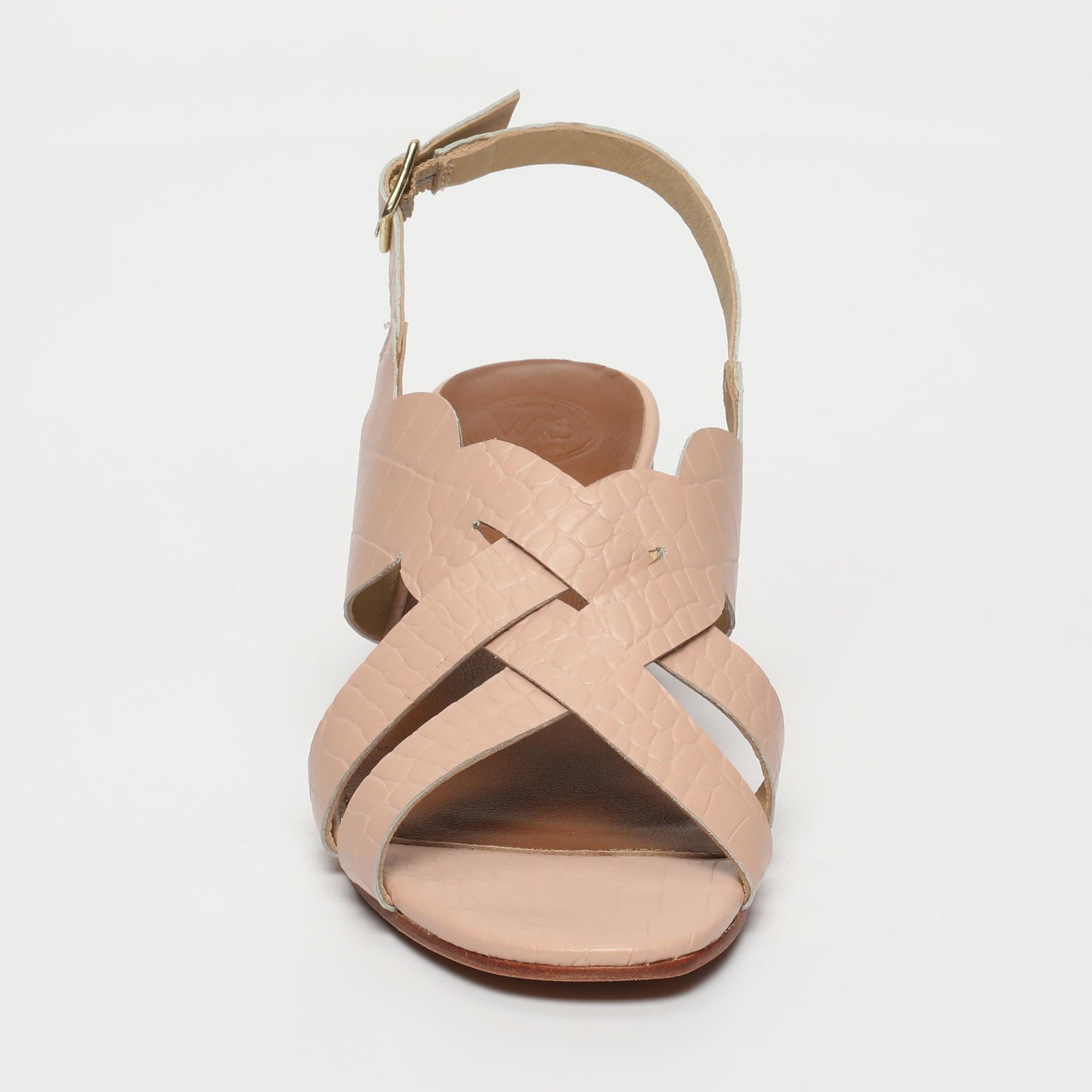 DEEPANJALI sandales en cuir croco nude