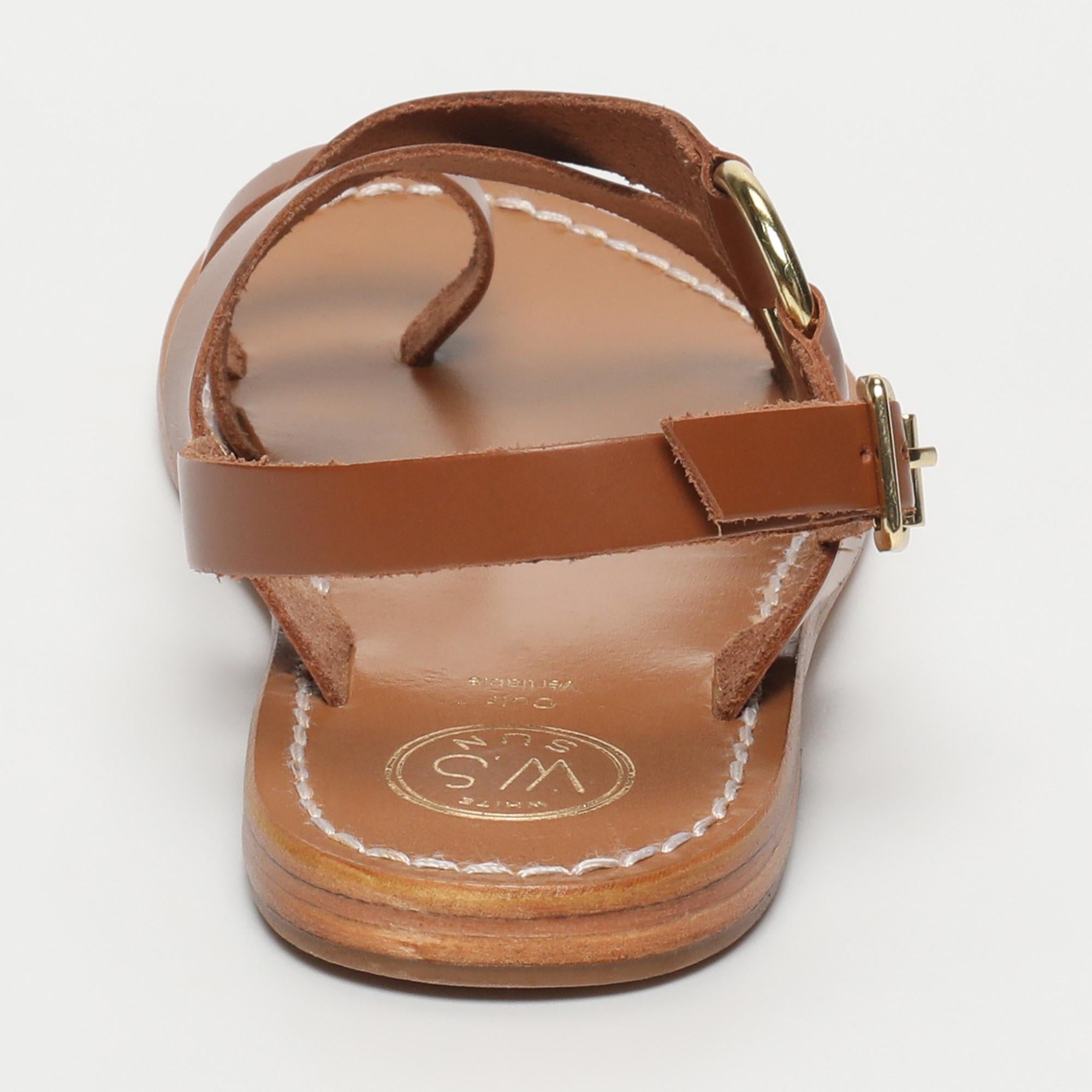 DEVAKALI sandales entre doigt en cuir camel