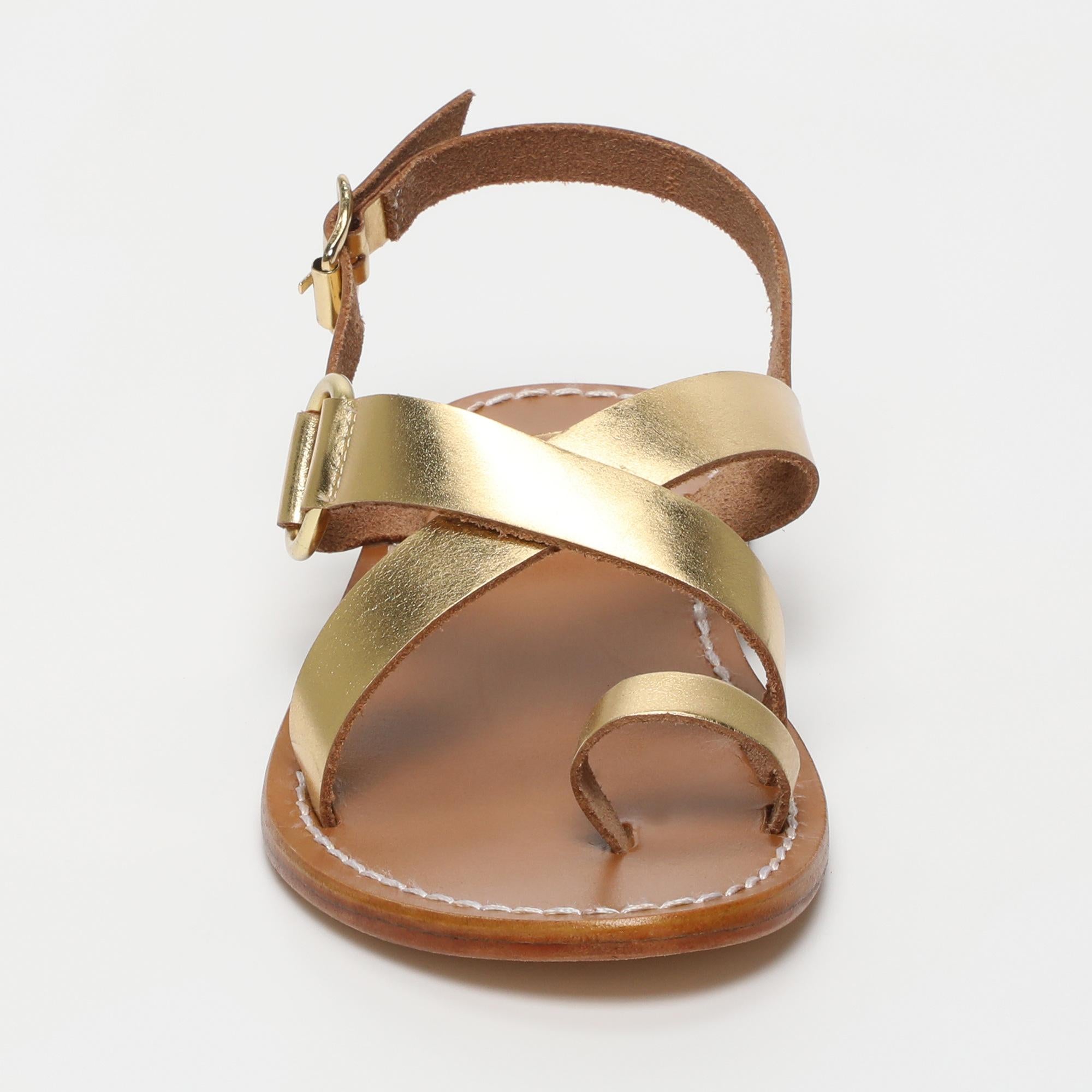 DEVAKALI sandales entre doigt en cuir or foncé