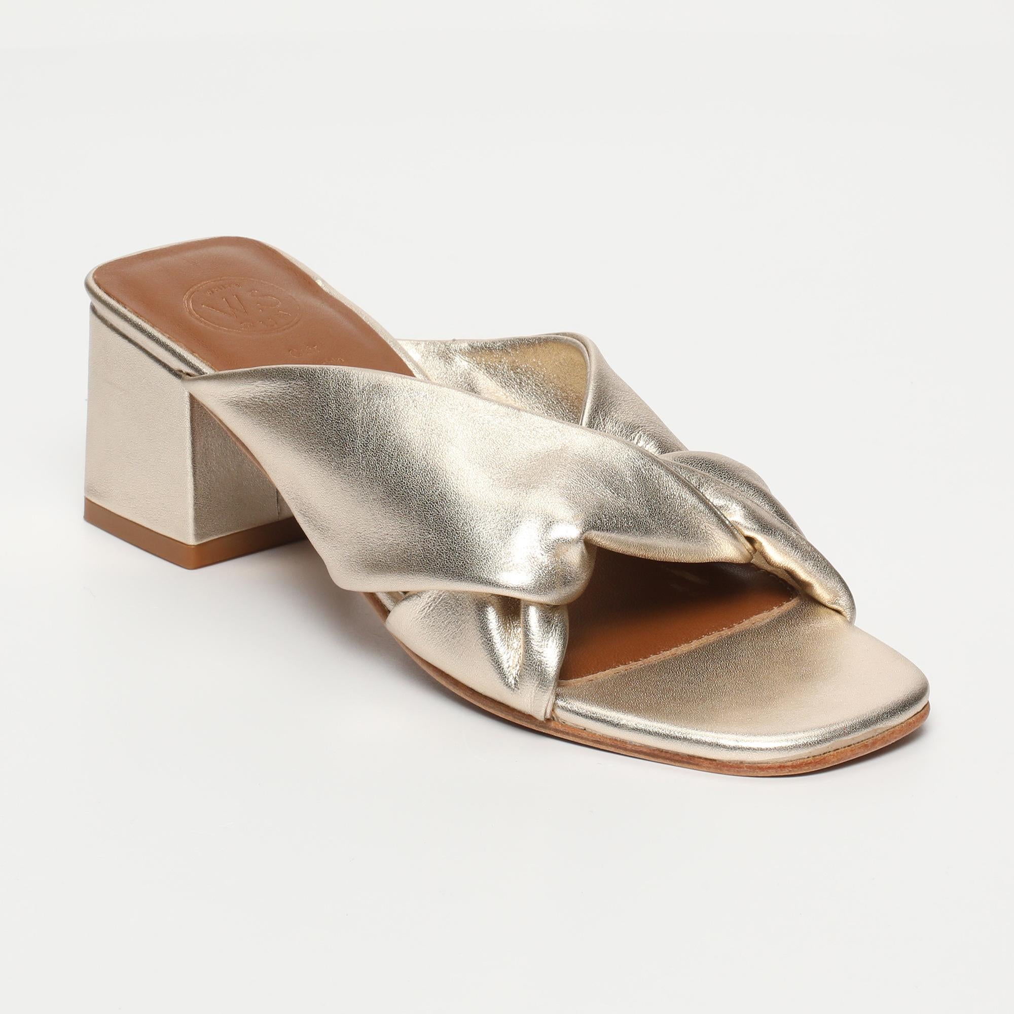 DEVAKI mules talon en cuir or