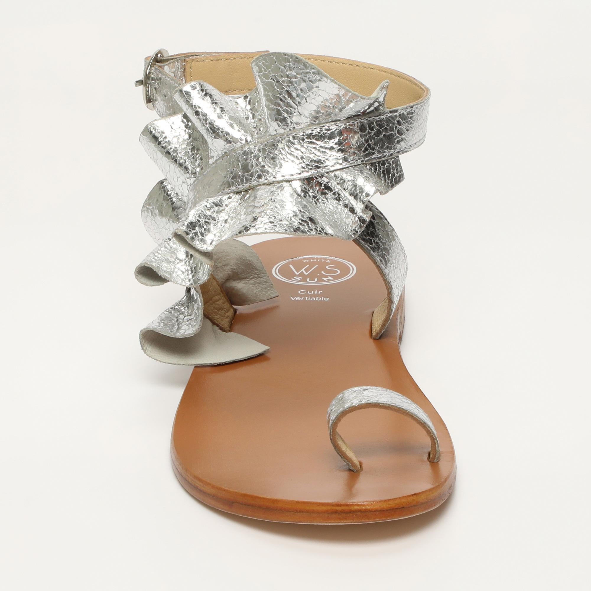 DEVIPRIYA sandales entre doigt fantaisie en cuir argent