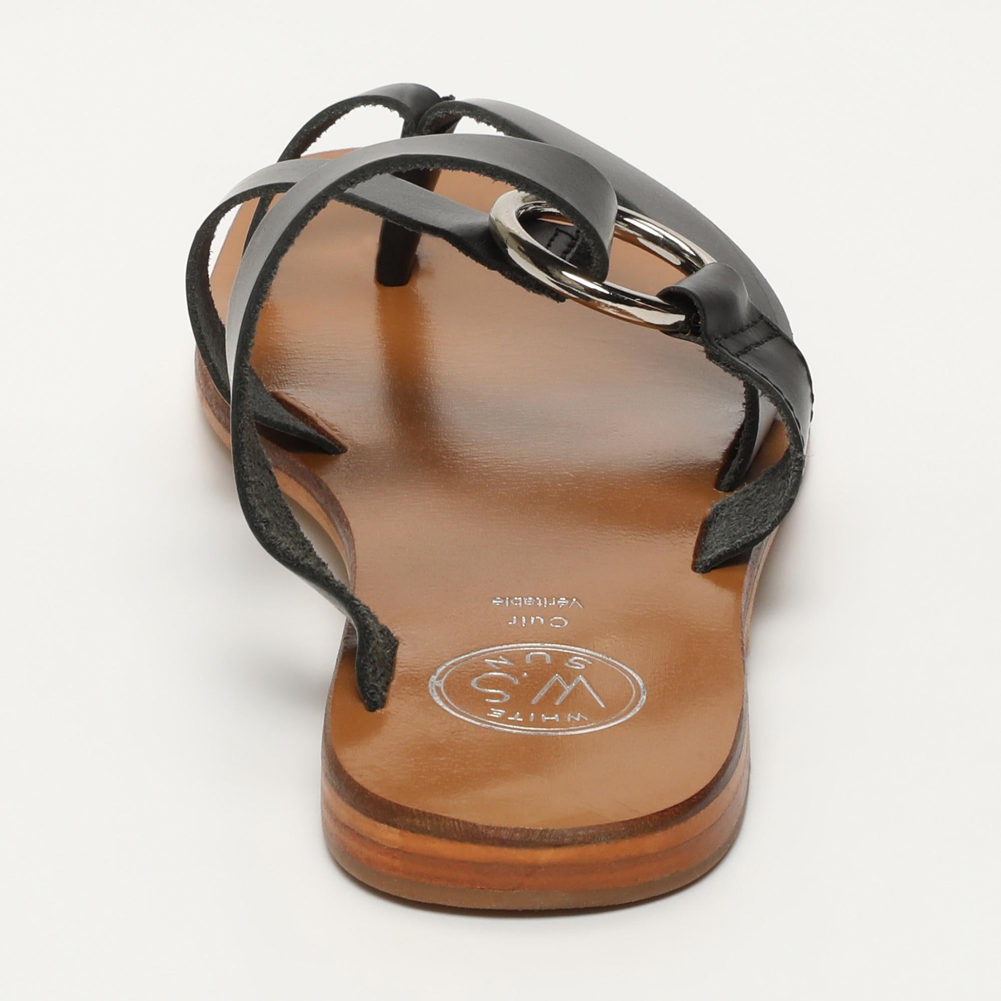 EMMA mules entre doigt en cuir noir