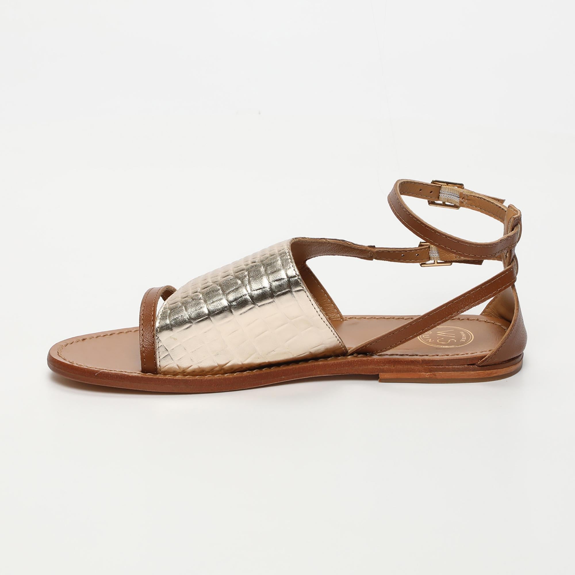 FESSONIA sandales en cuir or et camel