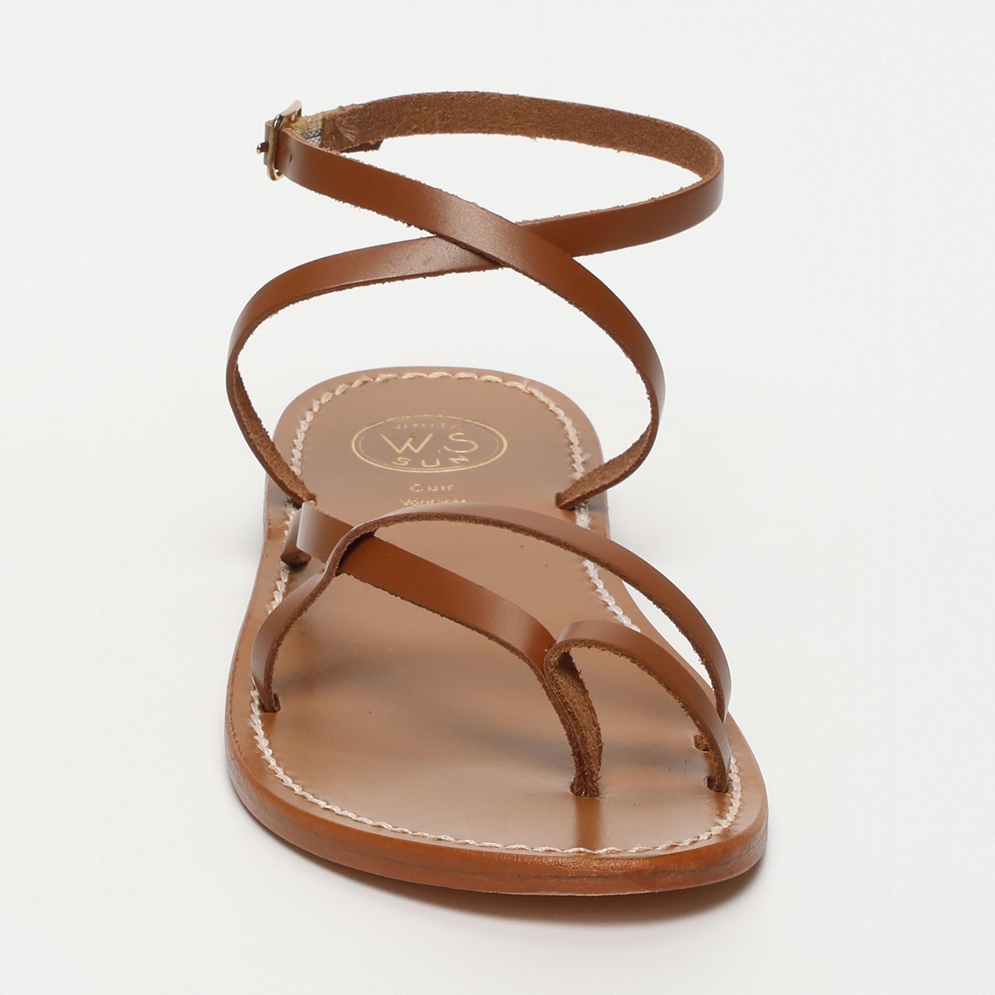 LUNA sandales entre doigt en cuir camel