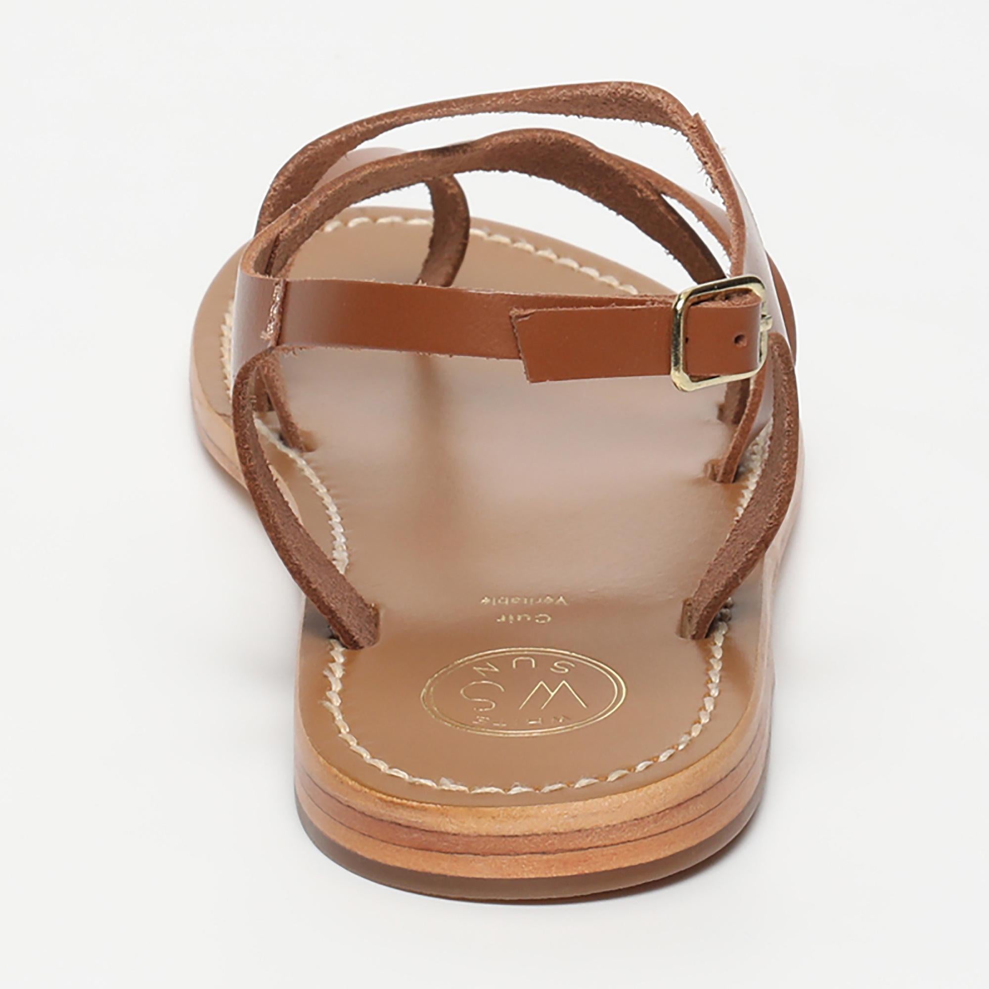 TOBY sandales entre doigt en cuir camel