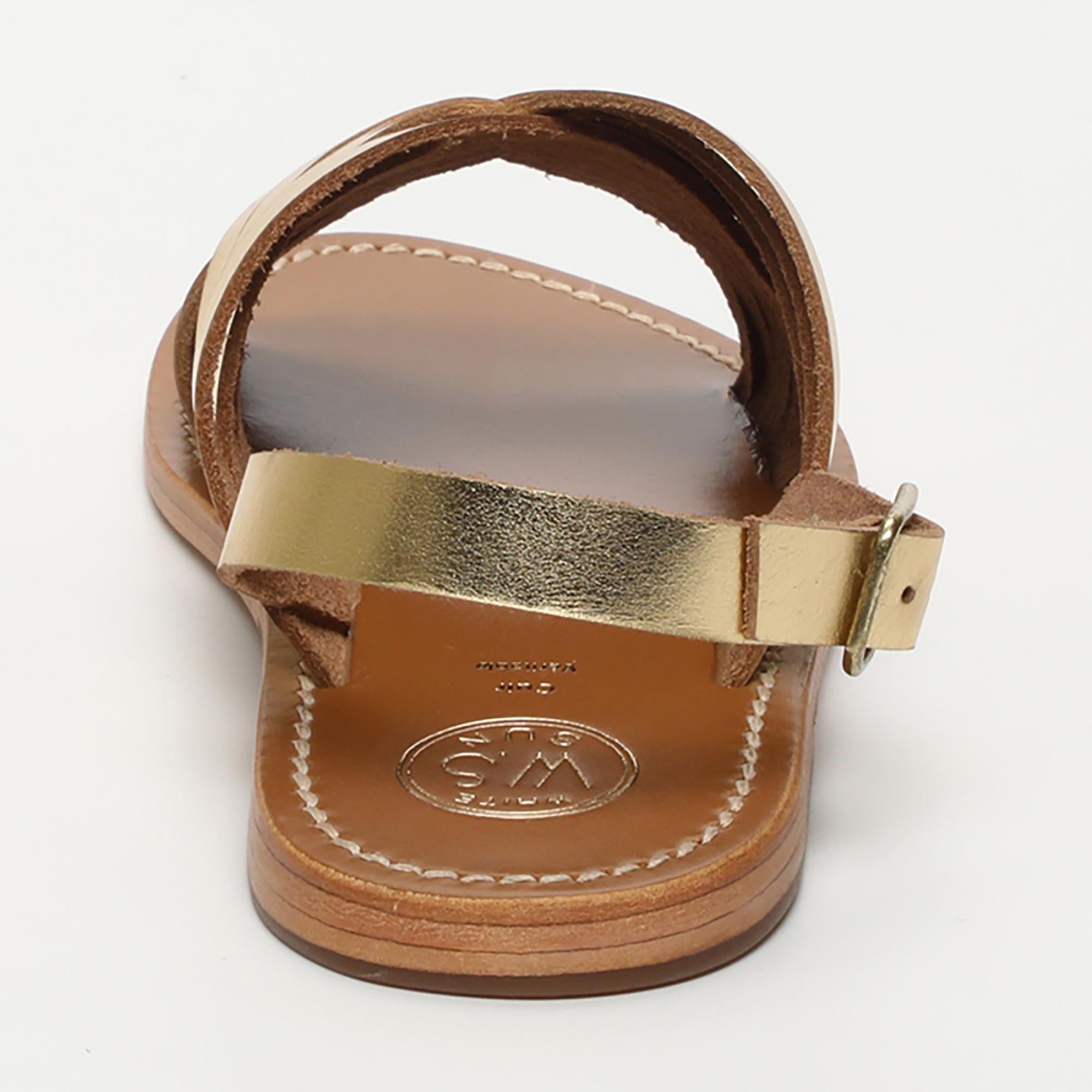 TRINITY sandales en cuir or foncé