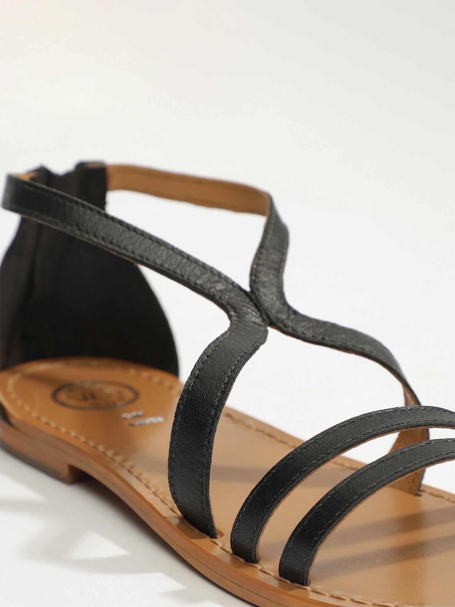 FELDERI sandales en cuir noir