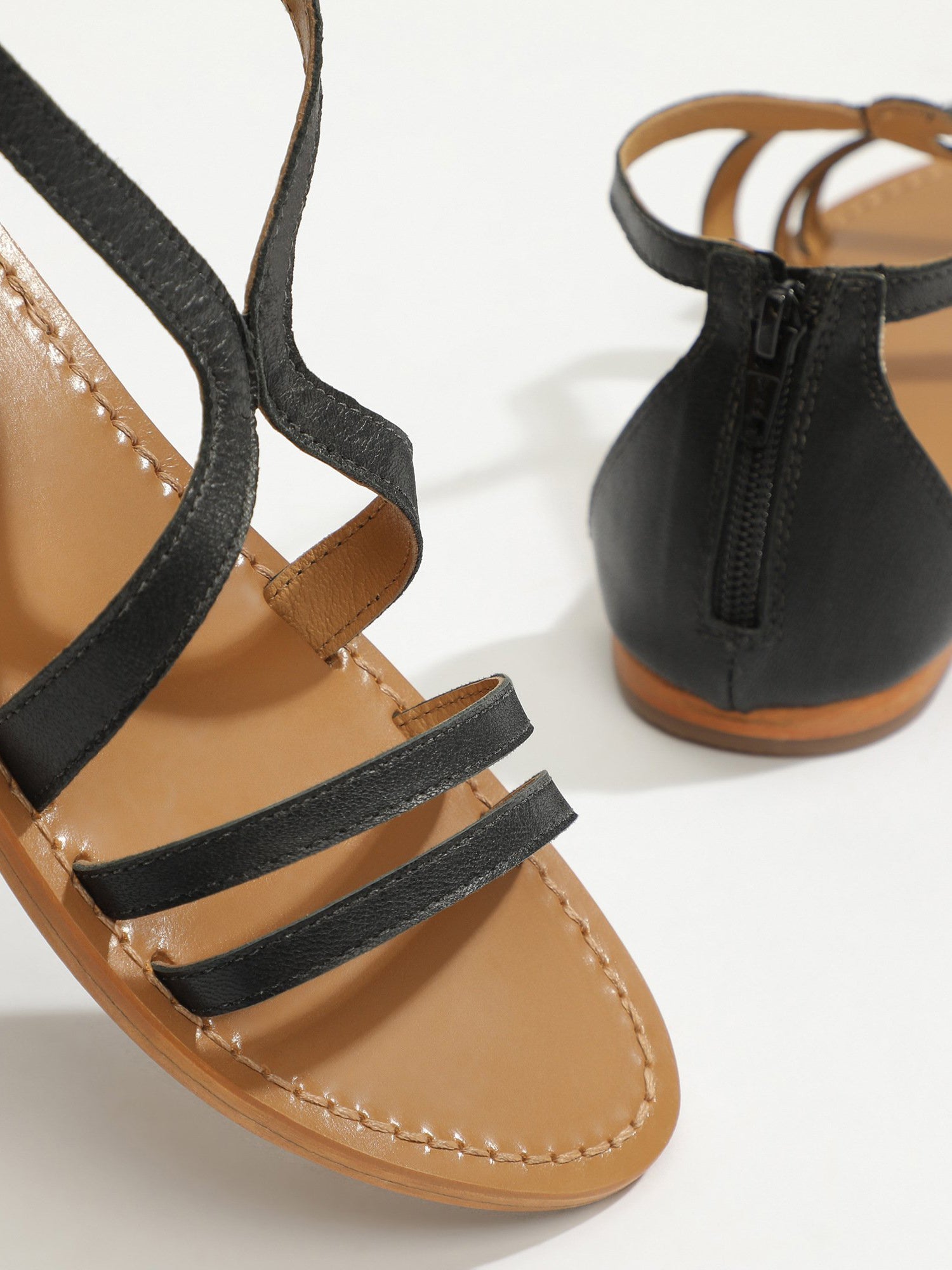 FELDERI sandales en cuir noir