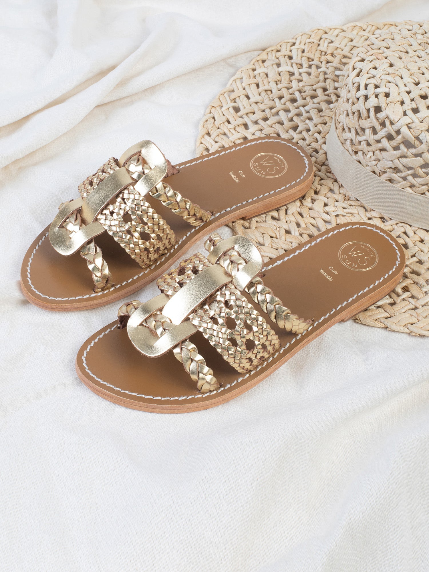 TOLLA mules tresse en cuir or foncé