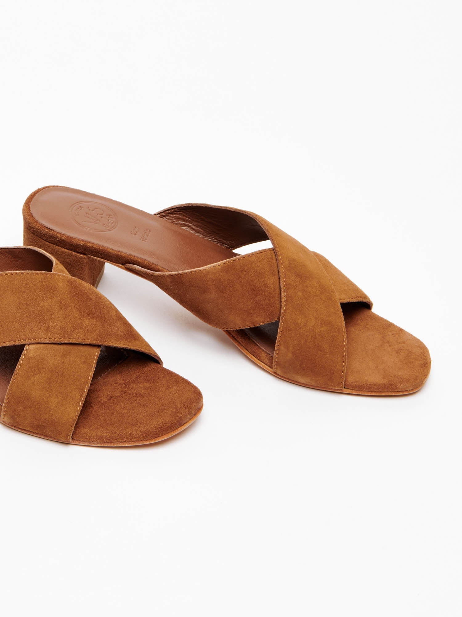MINA mules talon en cuir camel