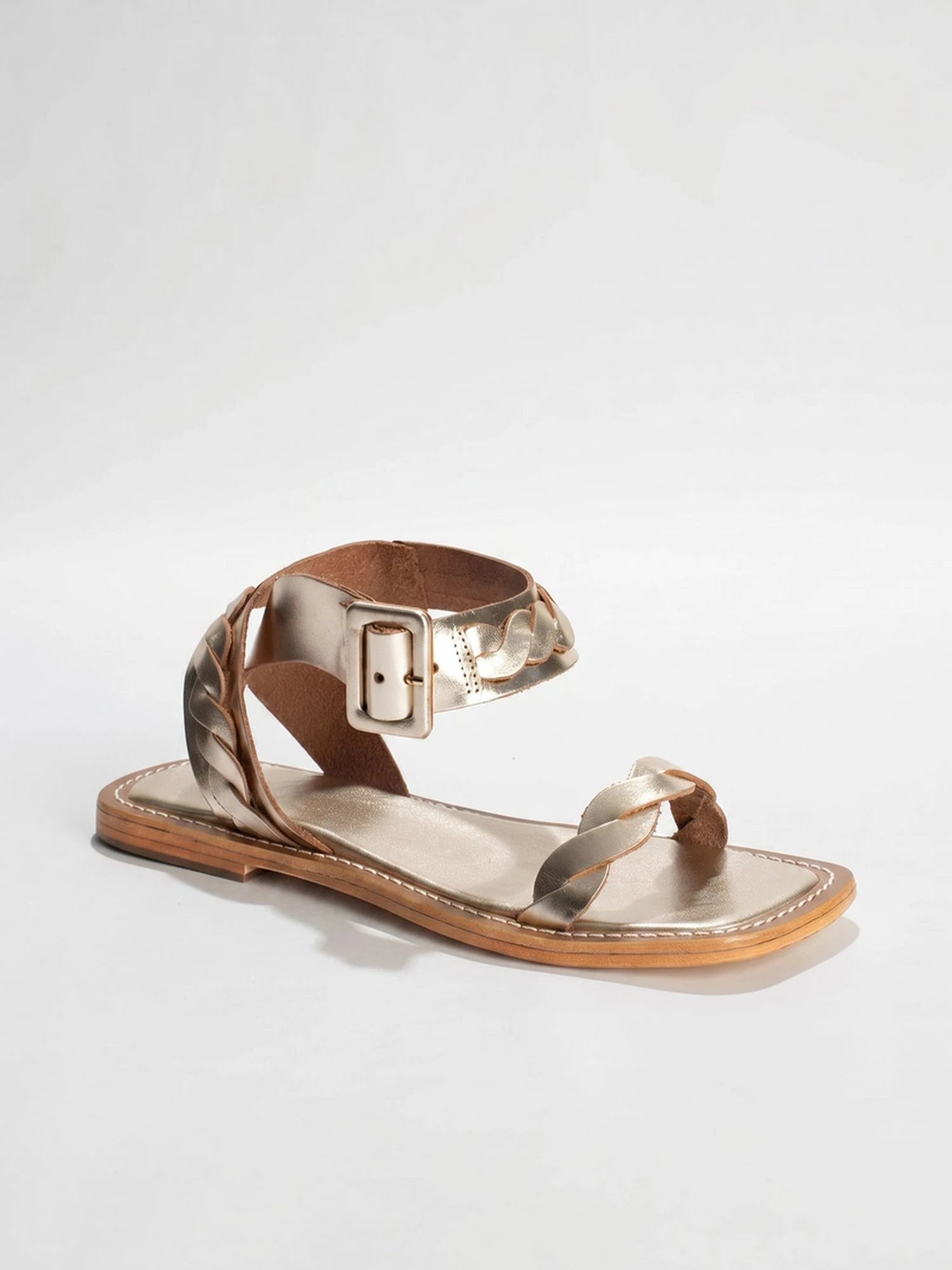 AMBAR sandales en cuir doré