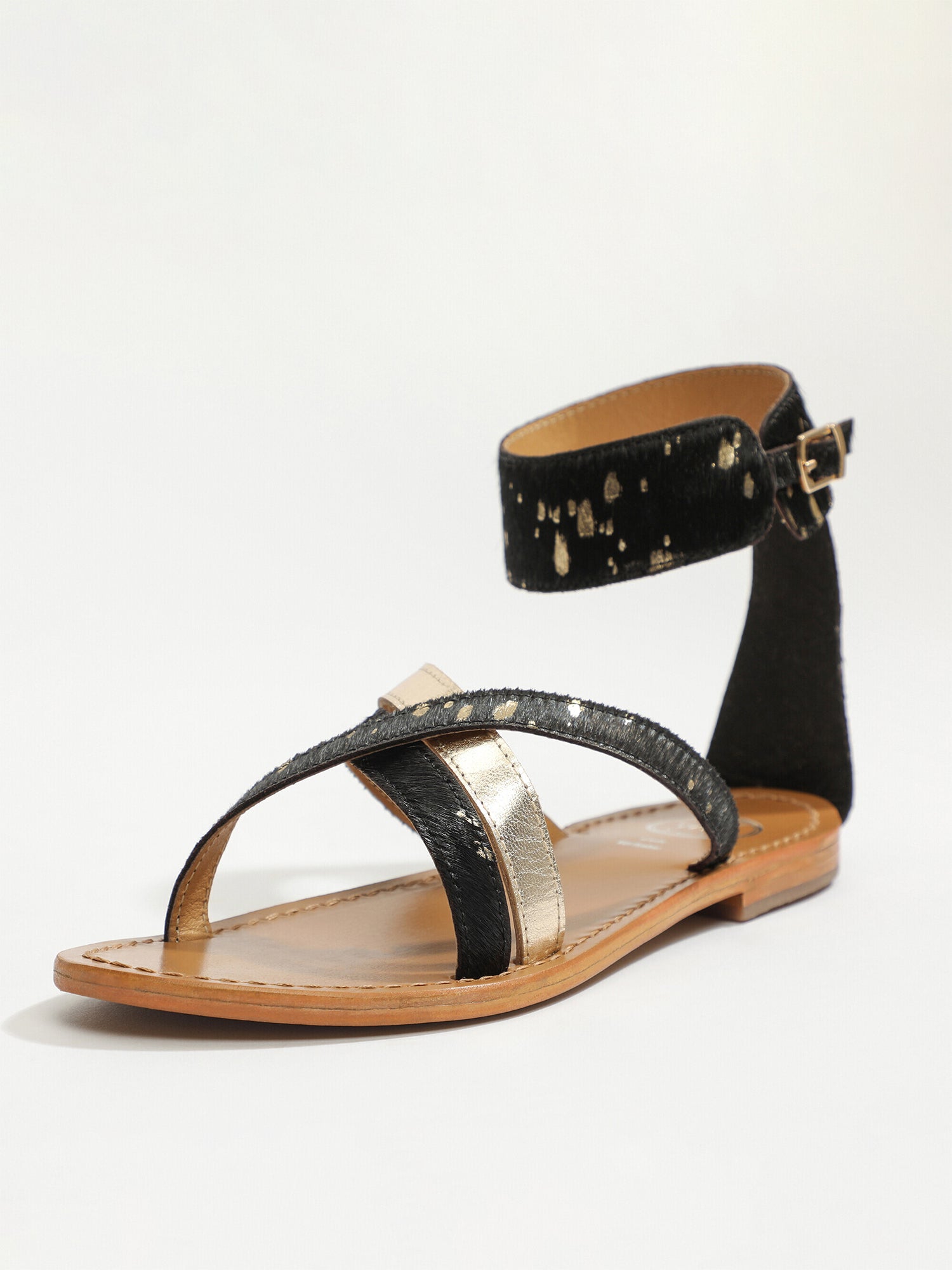 BORA sandales en cuir noir et or