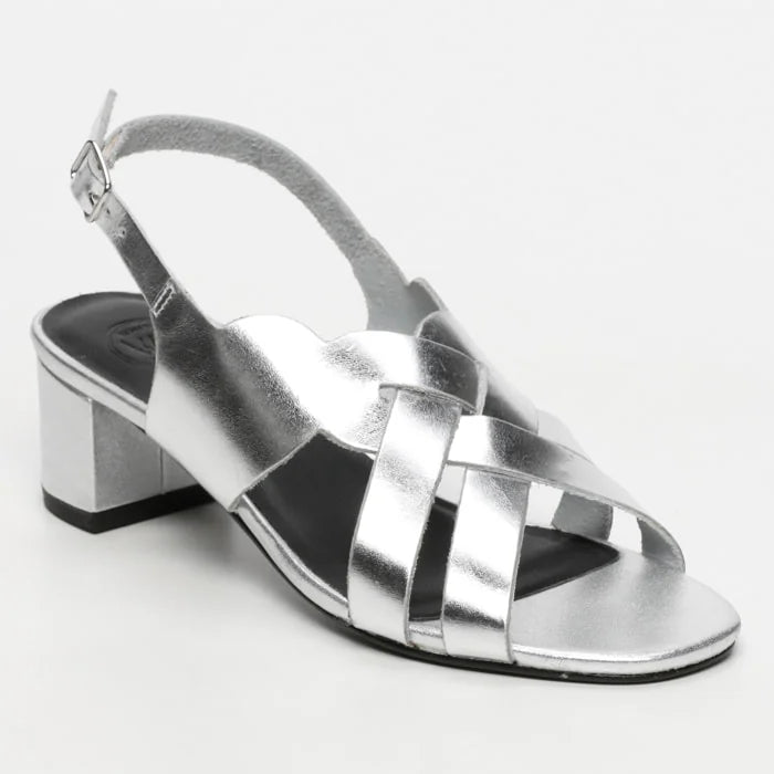 DEEPANJALI sandales talon en cuir argent