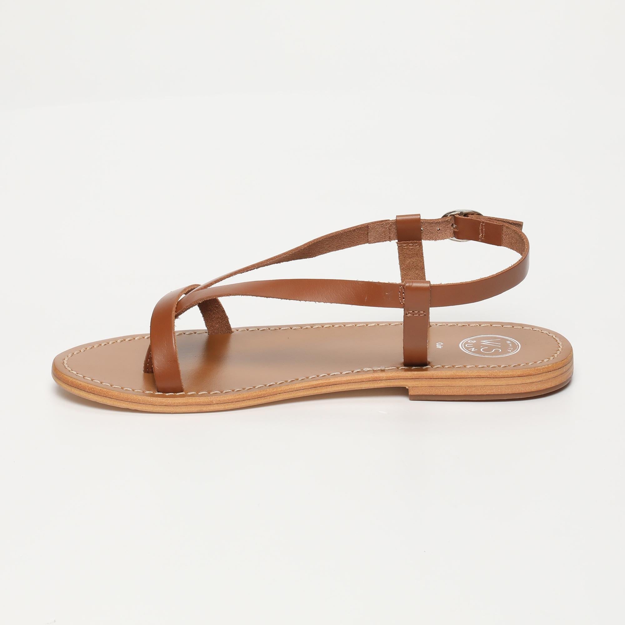 BAHULA sandales entre doigt en cuir camel