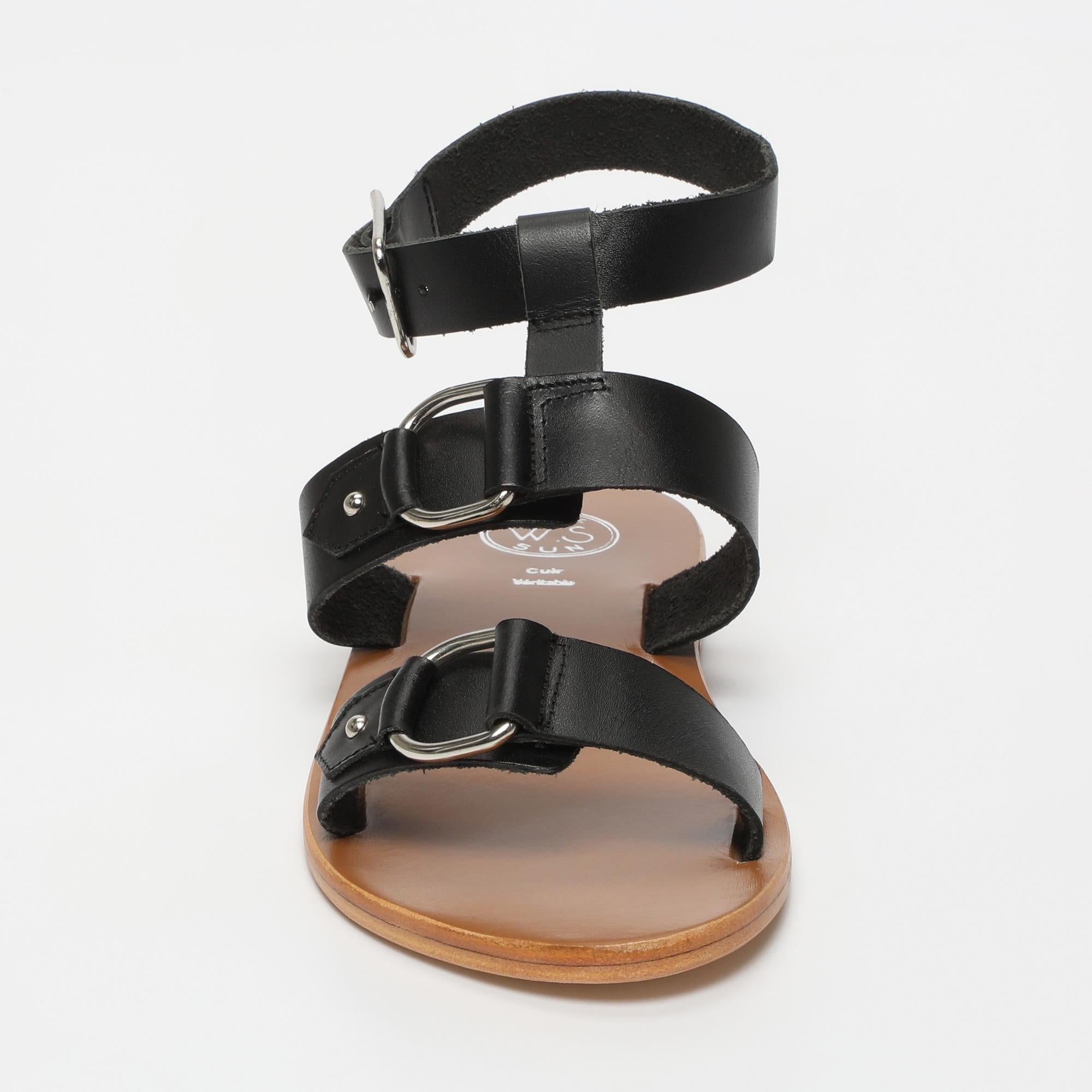 BHARATHI sandales spartiates bracelet de cheville en cuir noir