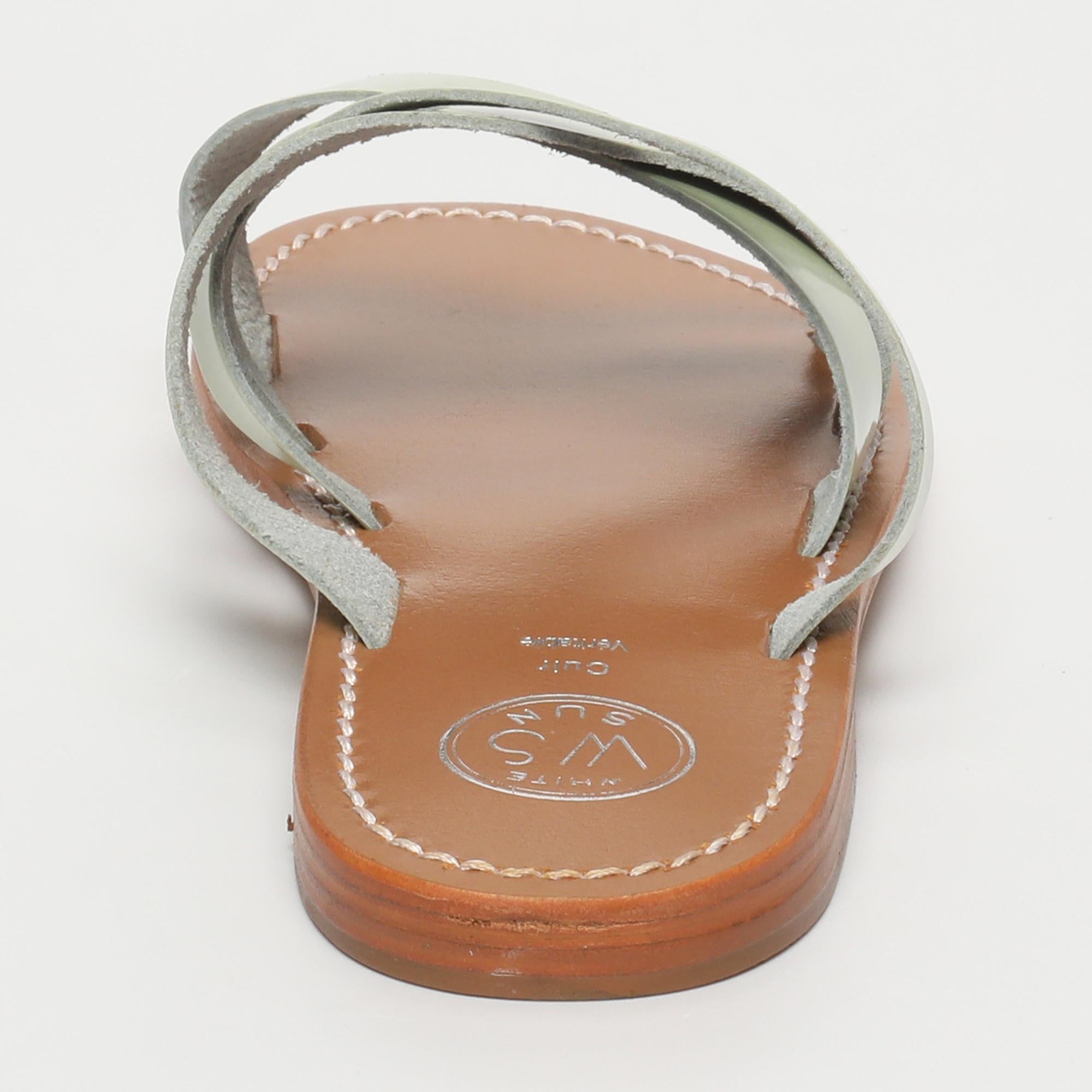 CLOT mules en cuir menthe