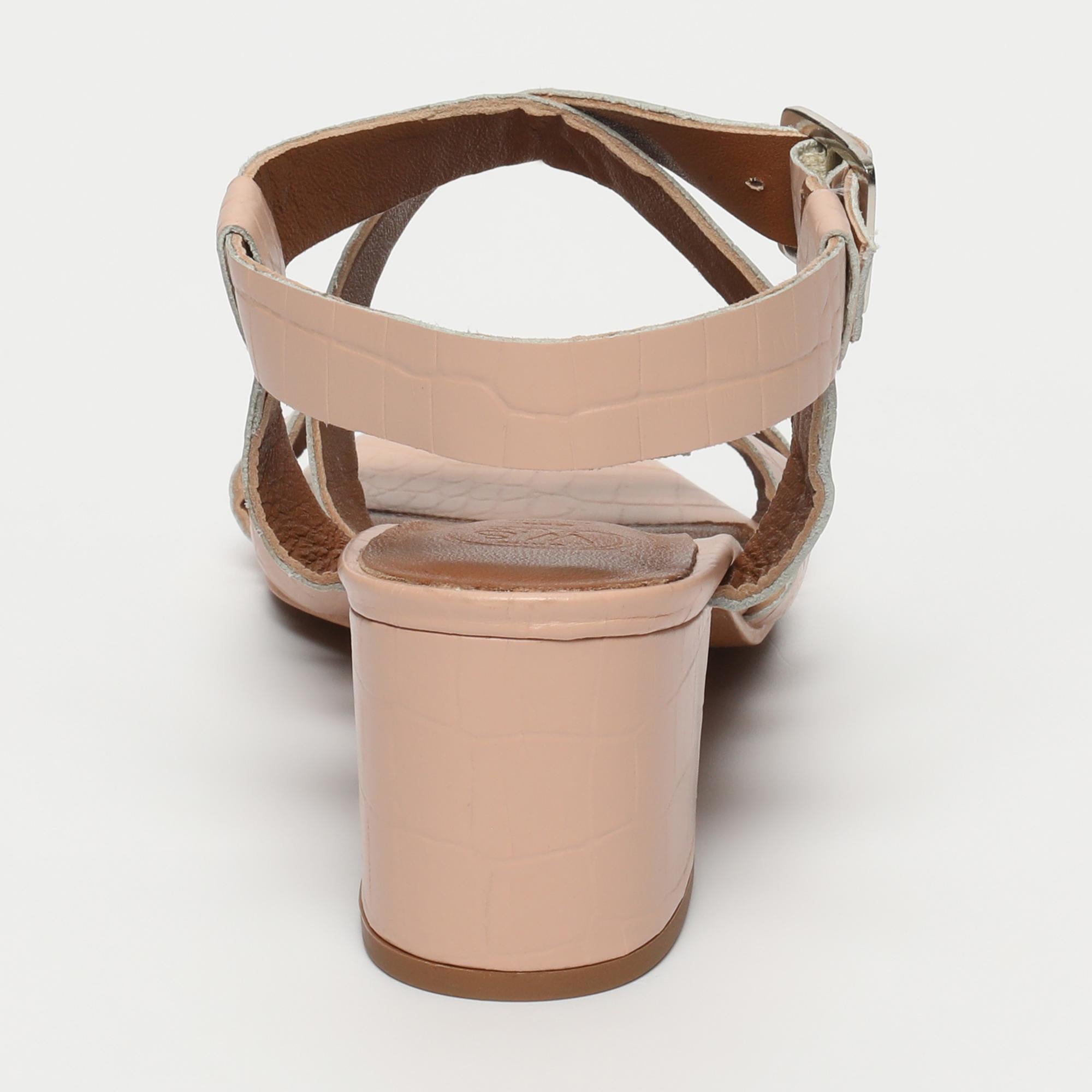 DHANASHRI sandales talon en cuir croco nude
