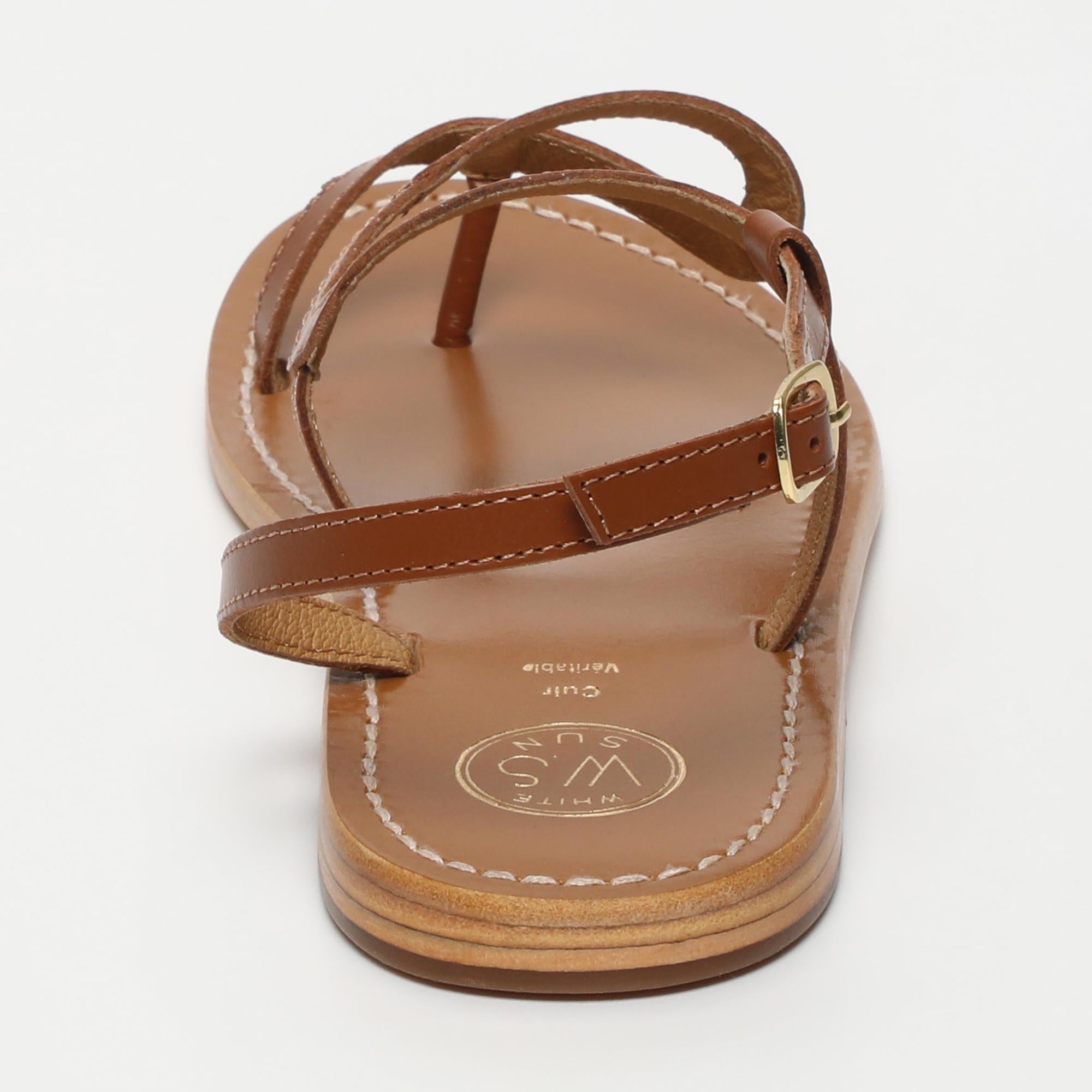 HOANI sandales entre doigt en cuir camel