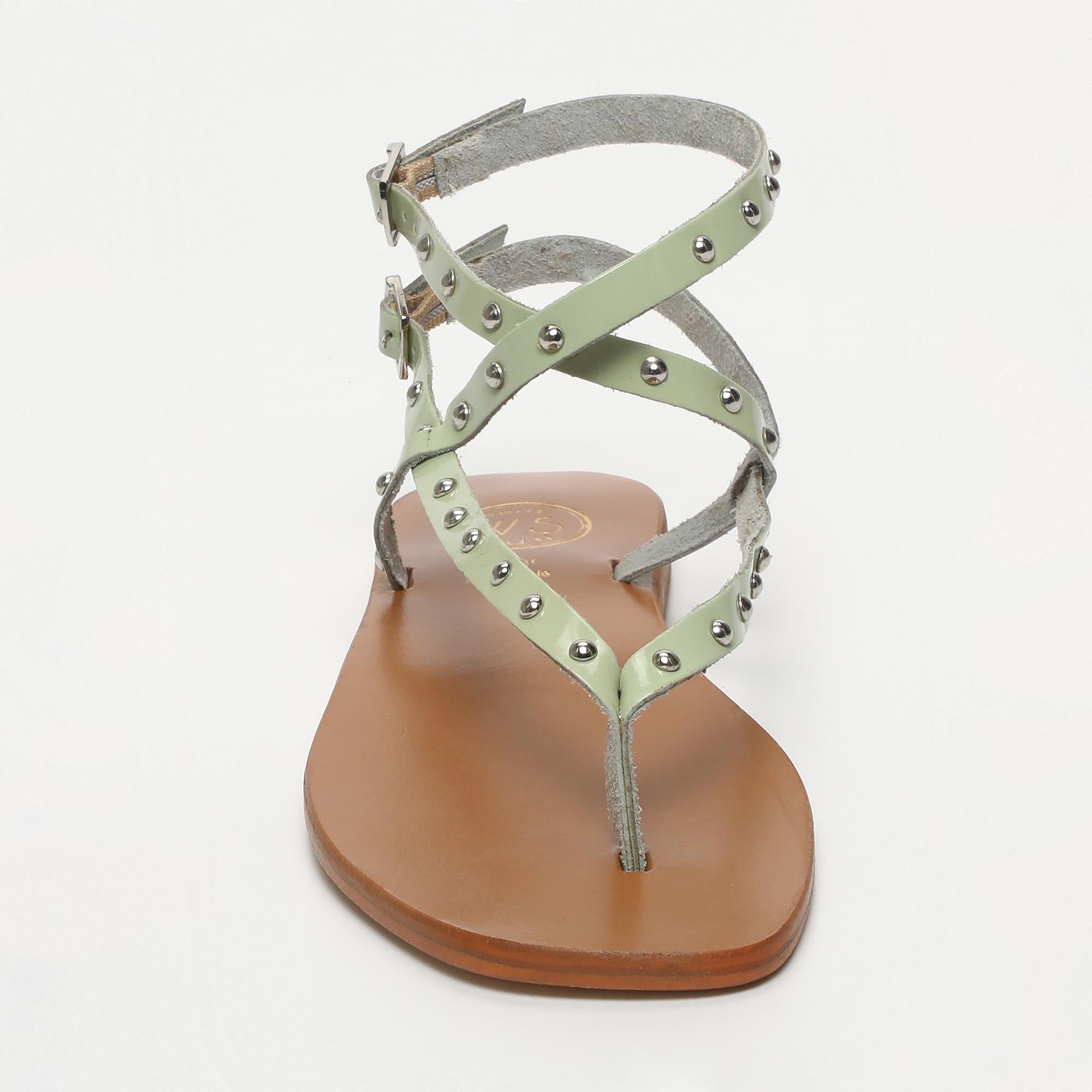 MELONA sandales entre doigt spartiate en cuir menthe