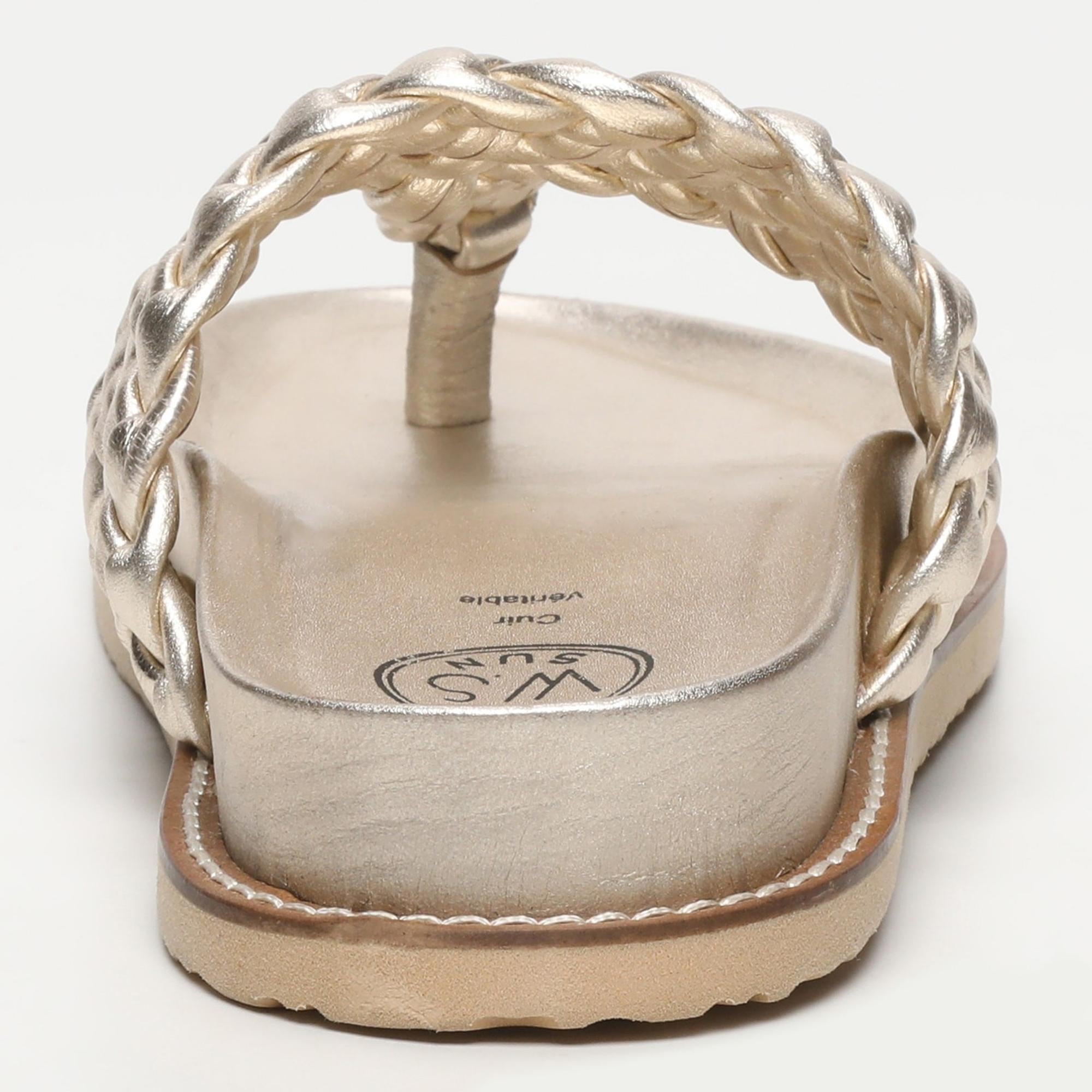 NAVAS mules entre doigt tresse en cuir platine