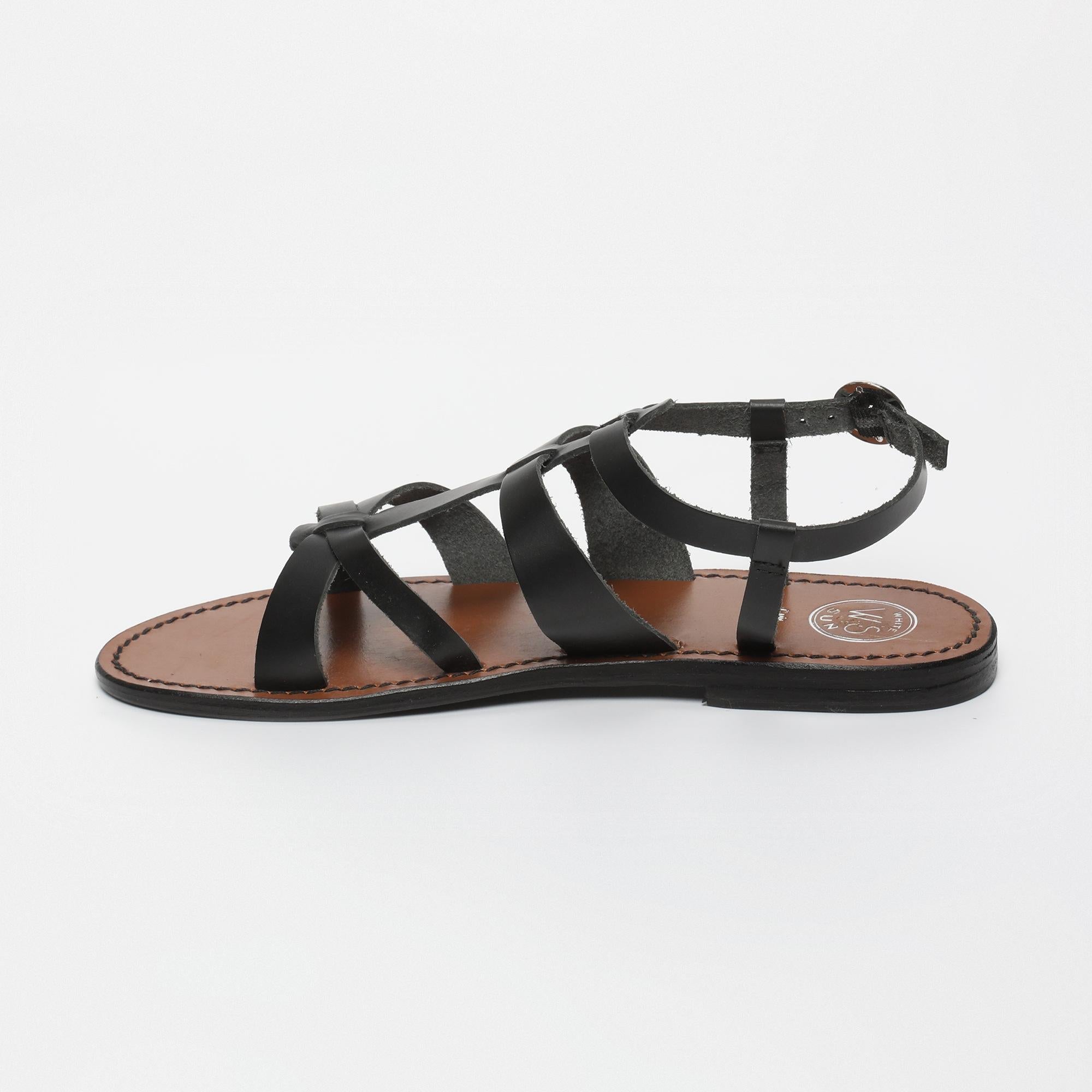 NIMA sandales en cuir noir