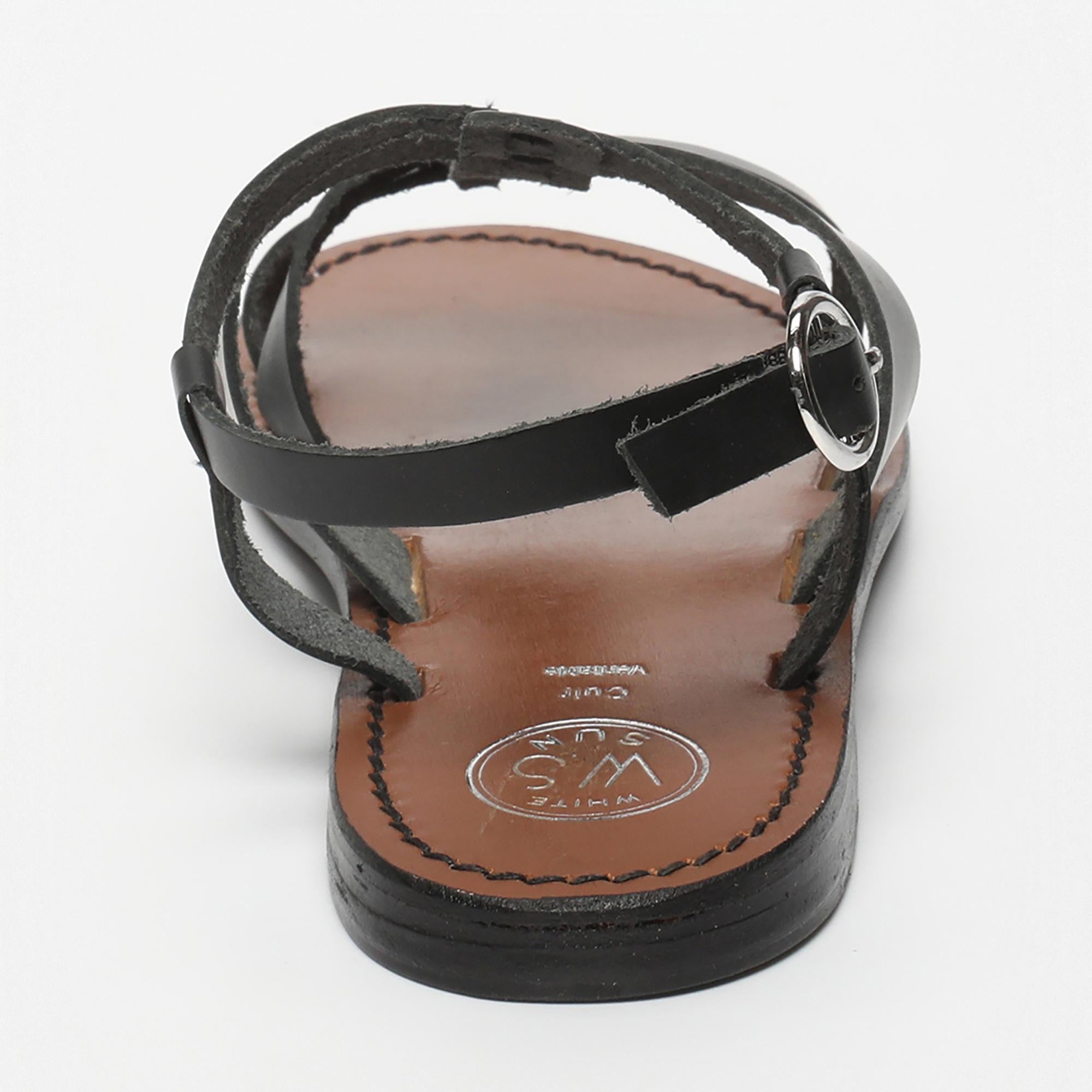 NIMA sandales en cuir noir