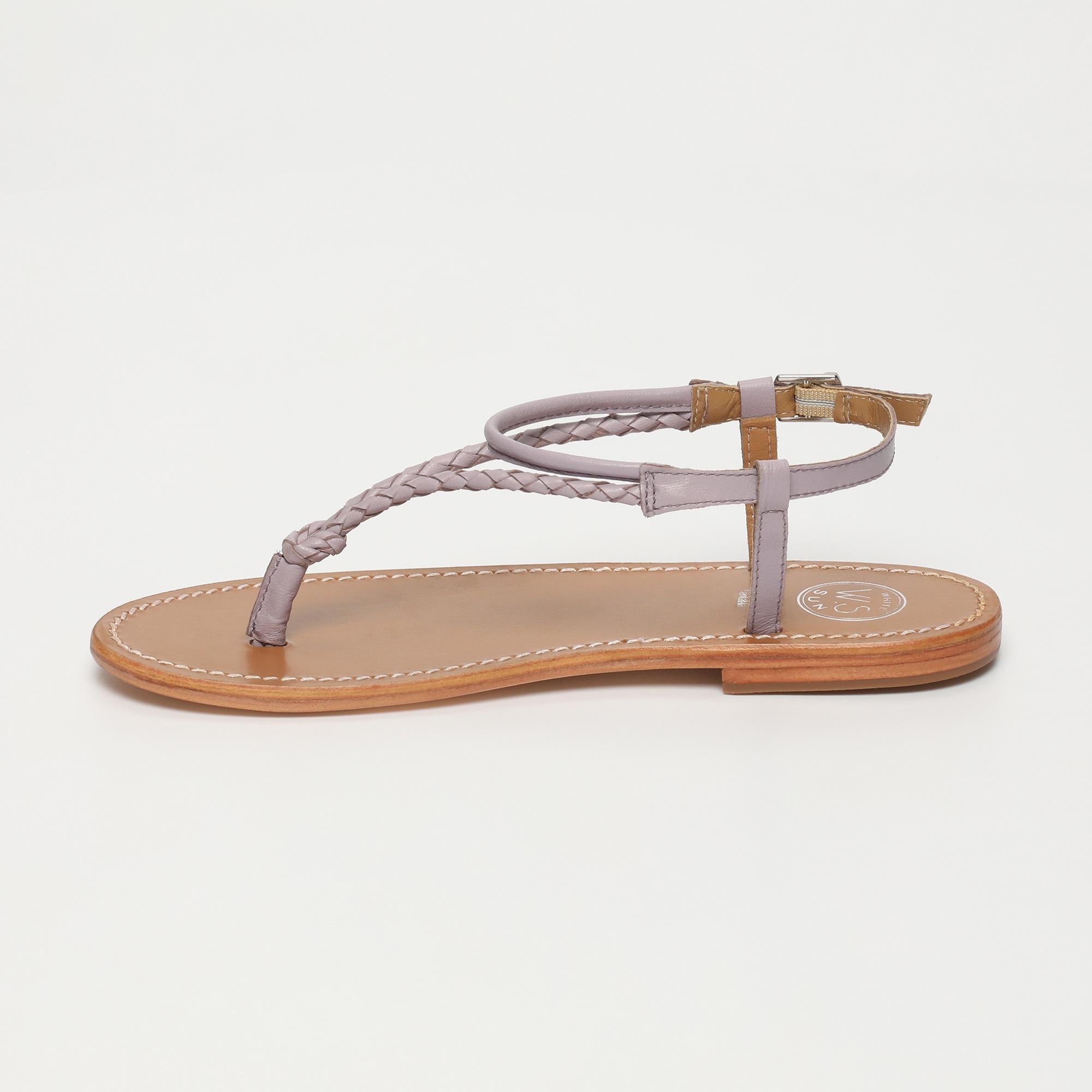 PAZ sandales entre doigt en cuir lilas