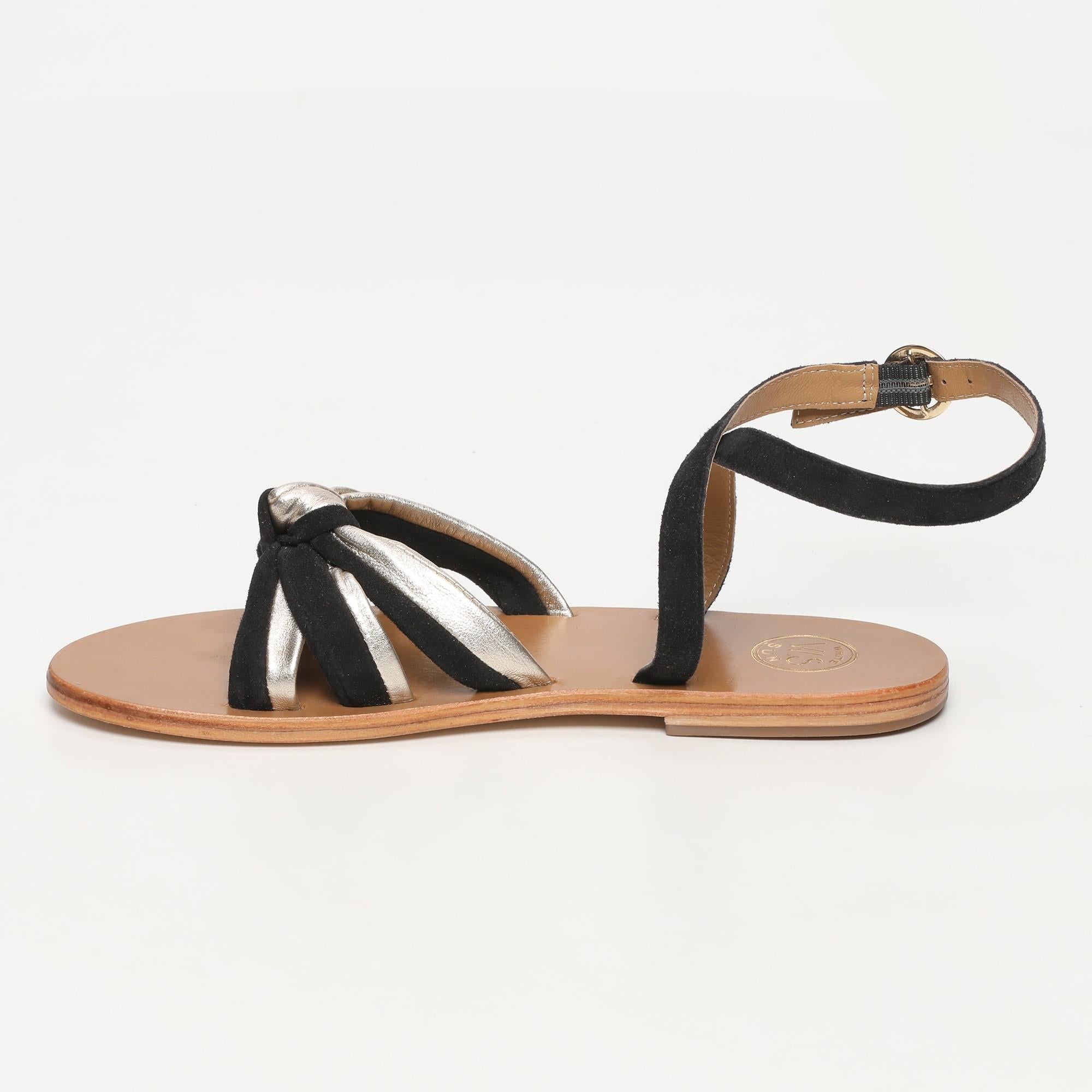 SINGLA sandales fantaisie en cuir noir et or
