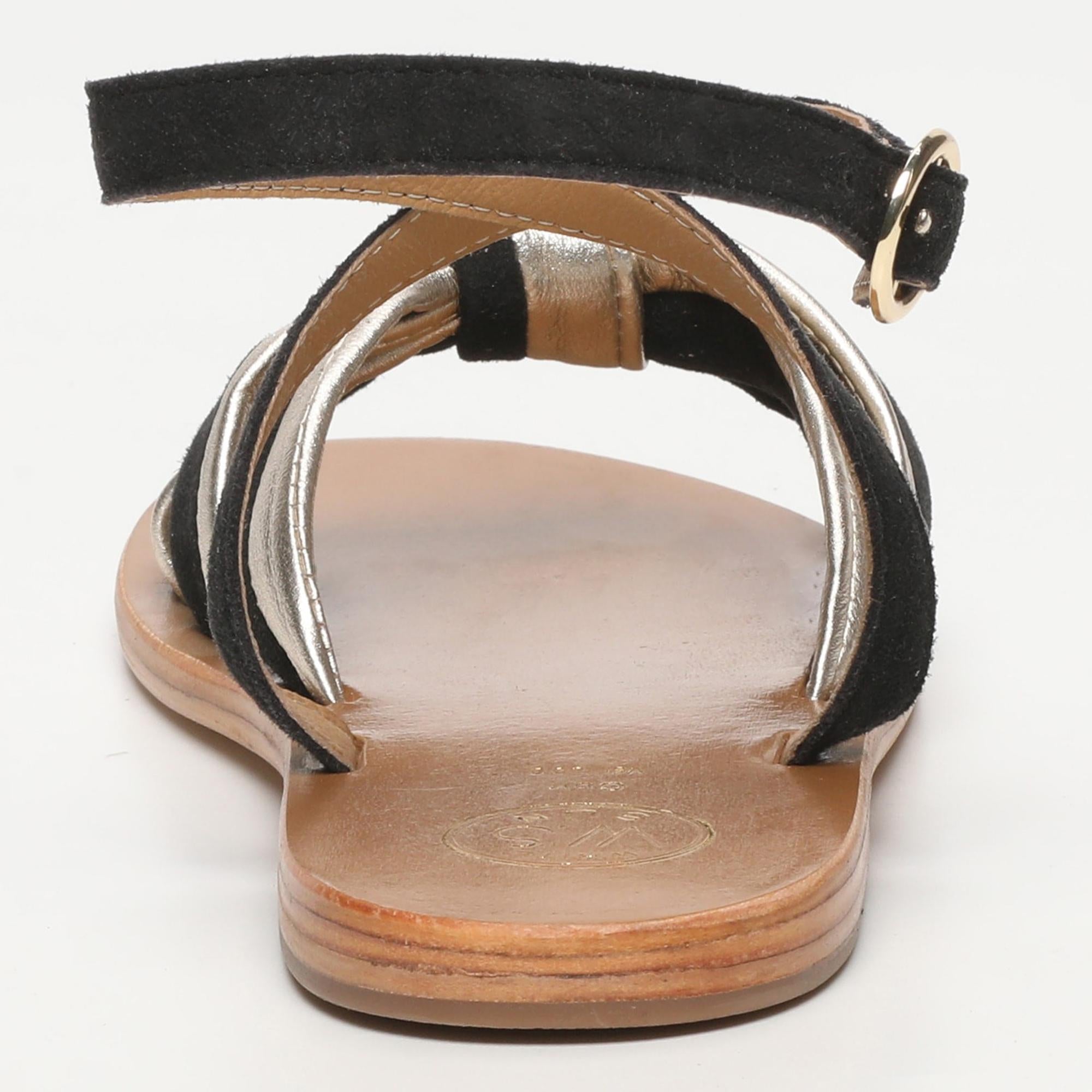 SINGLA sandales fantaisie en cuir noir et or
