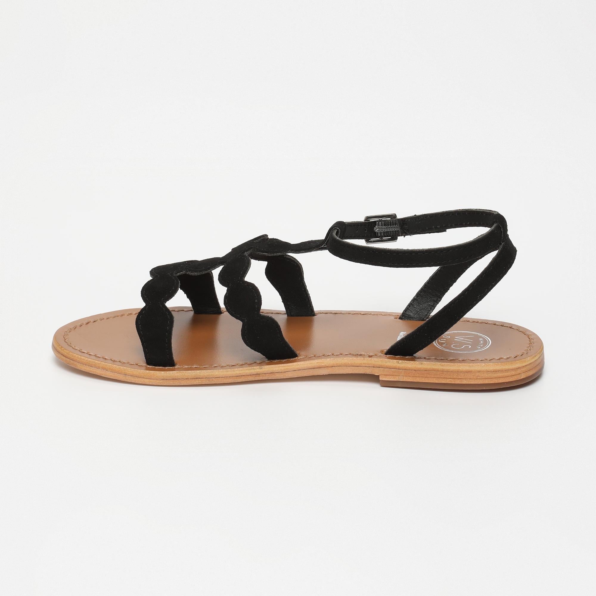 THUJA sandales en cuir noir