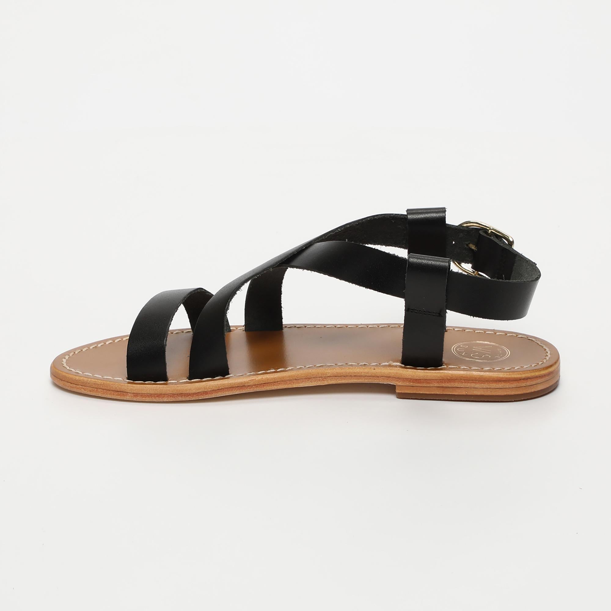TENZIN sandales en cuir noir