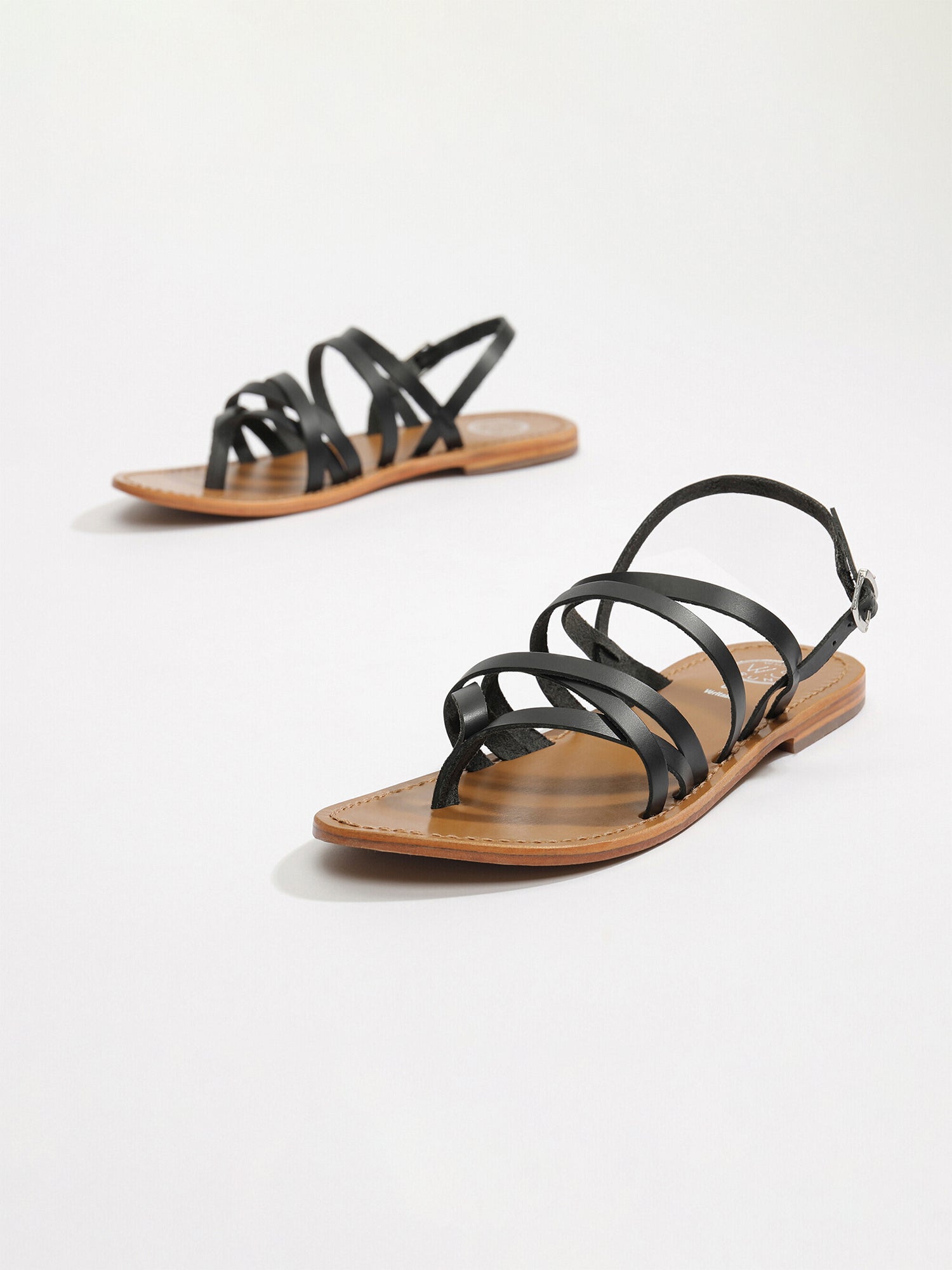 PAISTY sandales en cuir noir